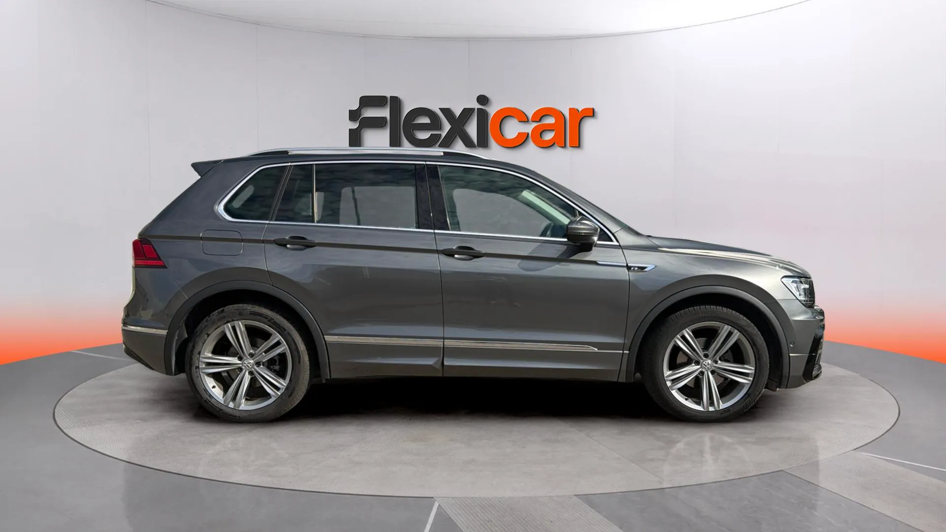 Volkswagen Tiguan Advance 1.5 TSI - foto 8
