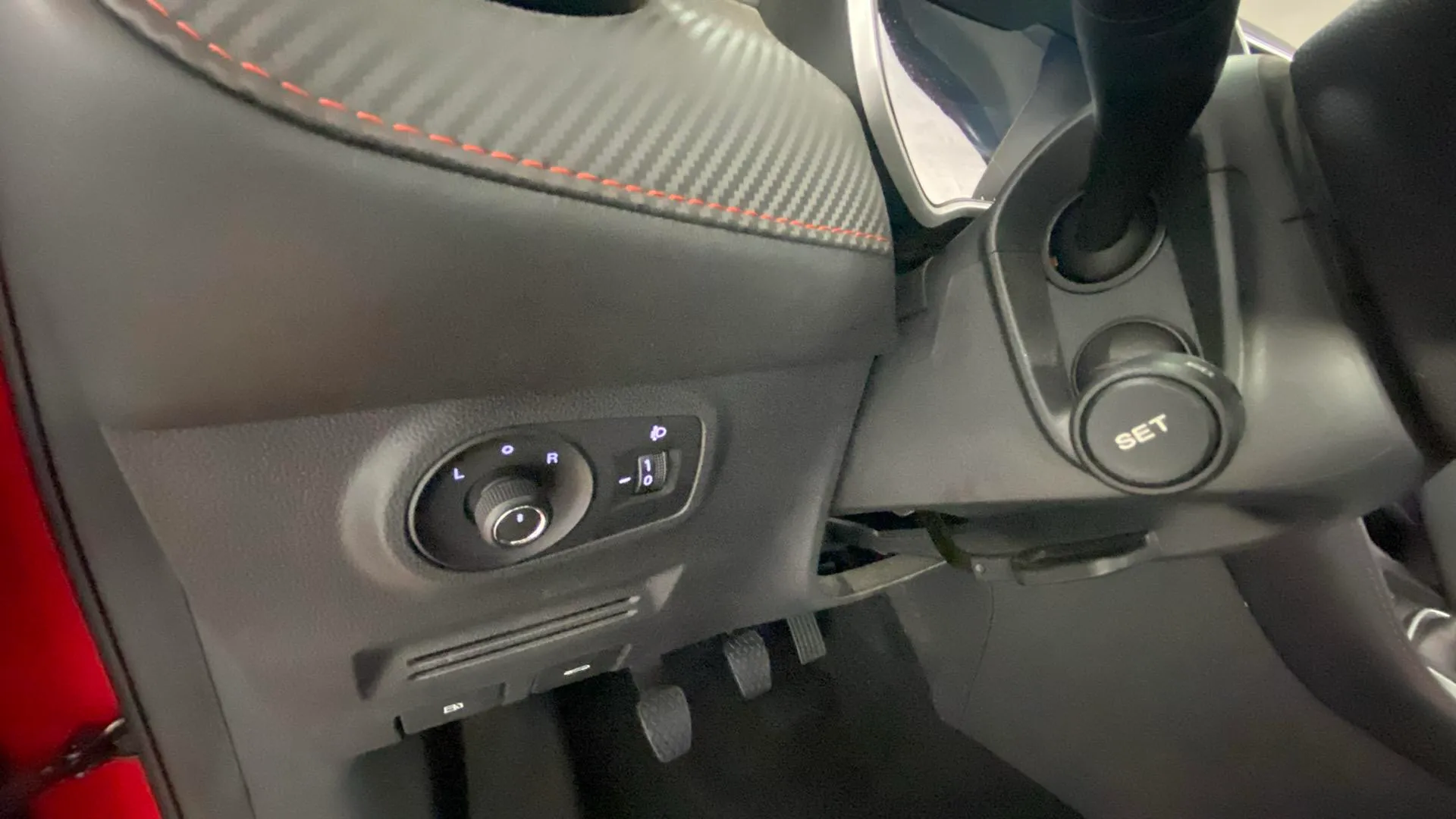 MG ZS 1.0T Luxury - foto 19