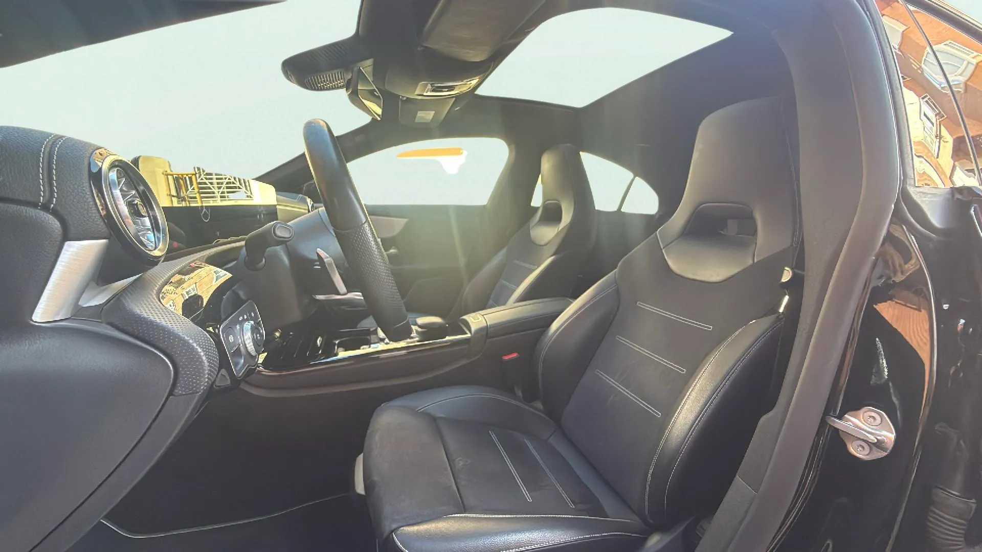 Mercedes-Benz CLA 200 - foto 14