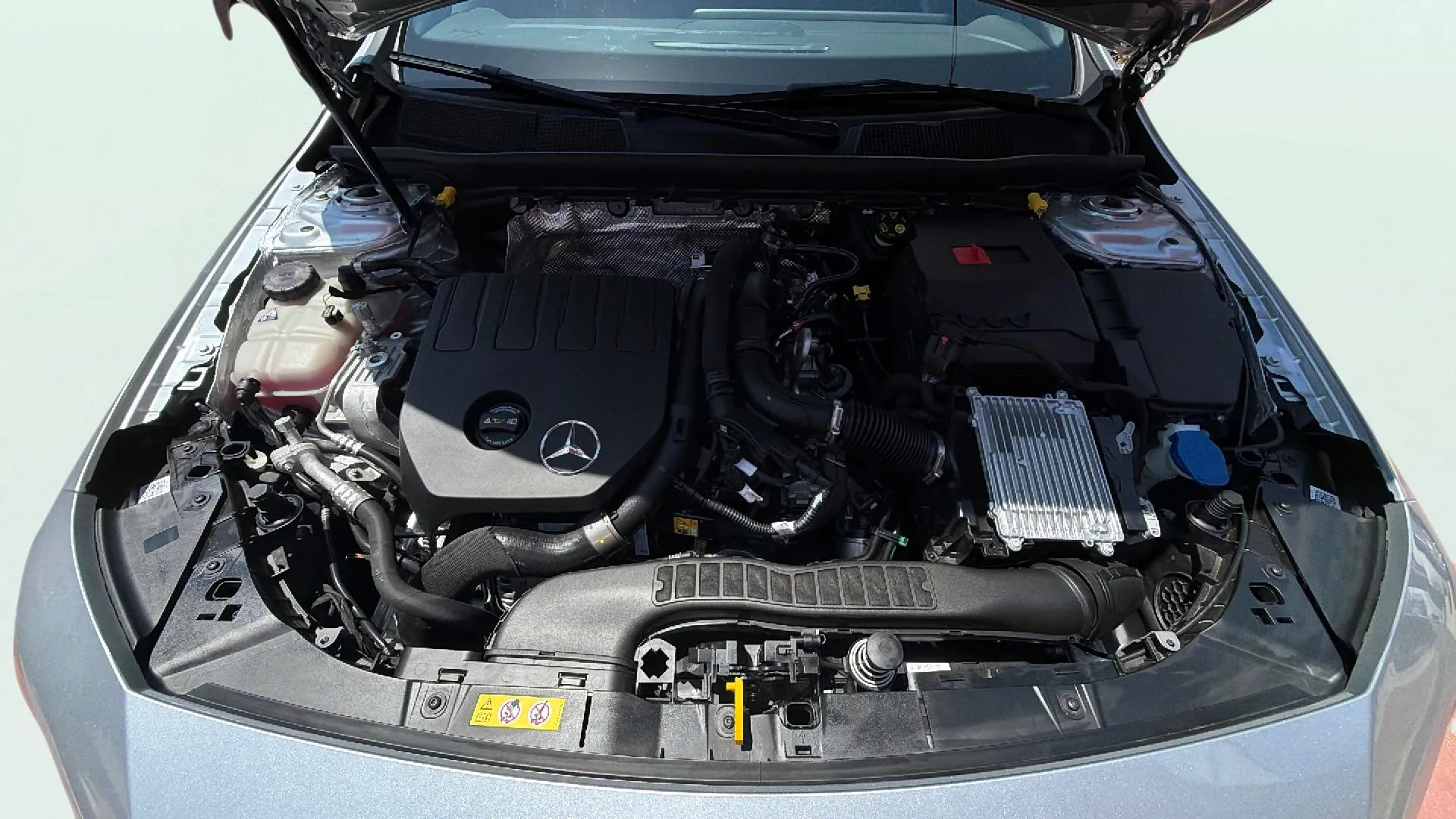 Mercedes-Benz CLA 200 Shooting Brake - foto 19