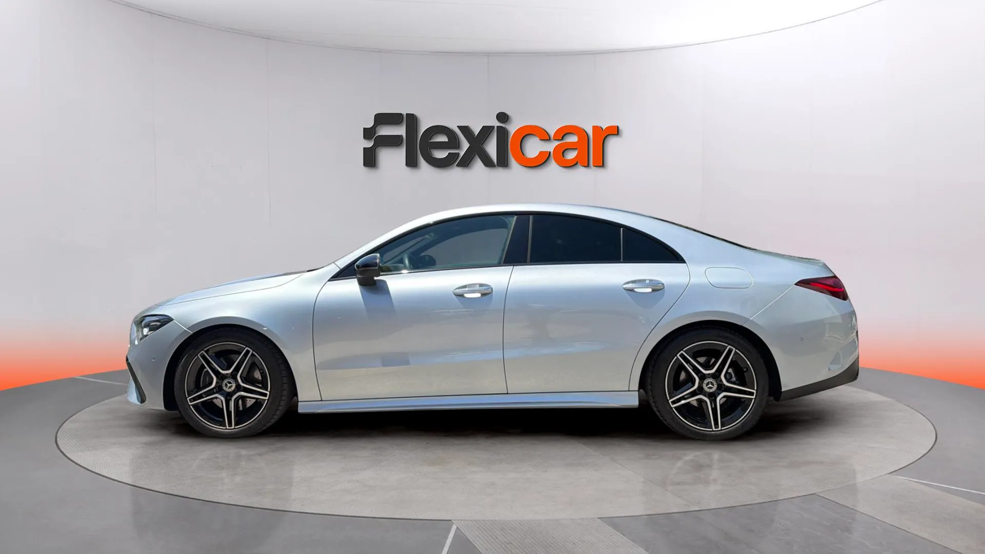 Mercedes-Benz CLA 200 Shooting Brake - foto 4