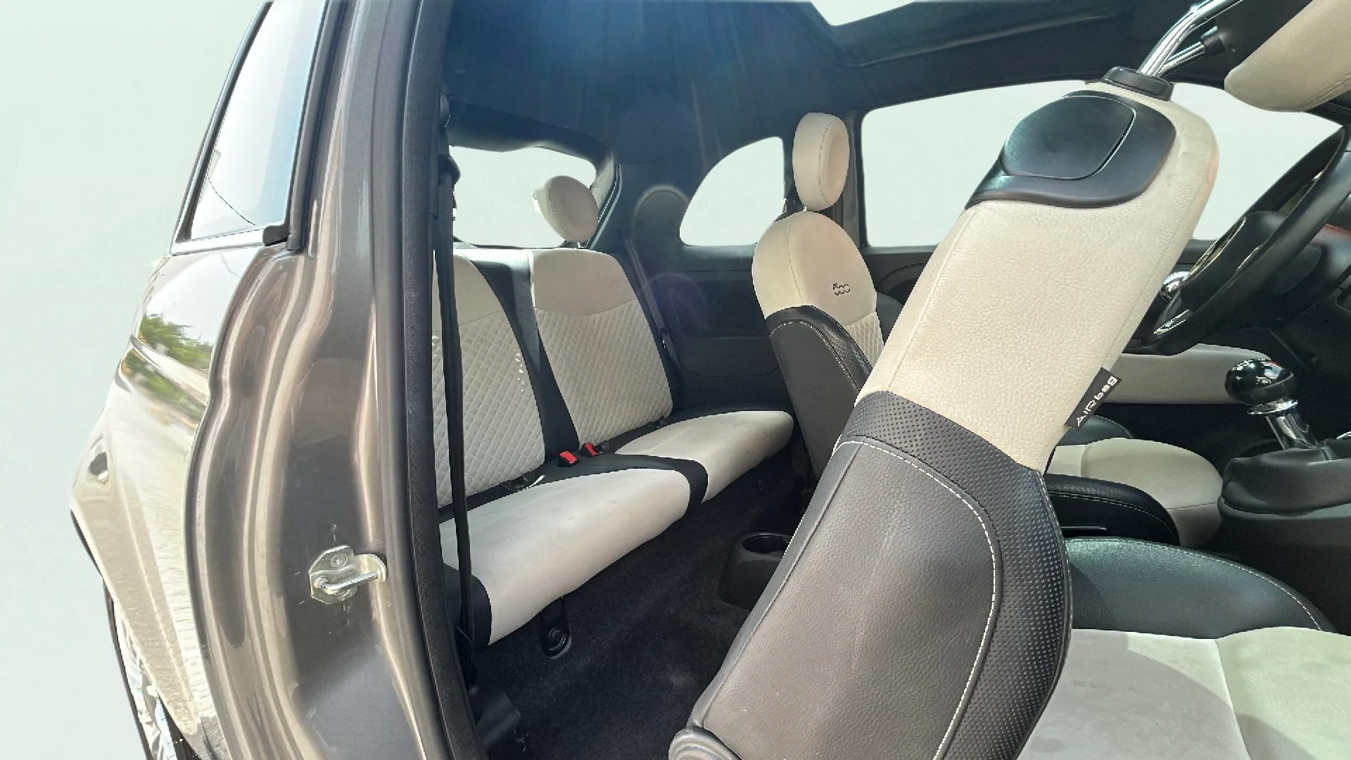 Fiat 500 Dolcevita 1.0 Hybrid - foto 17