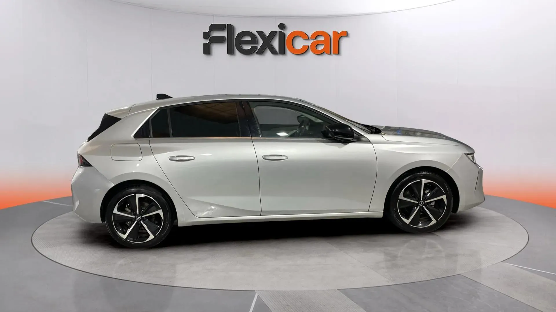 Opel Astra 1.2T XHT Edition - foto 5