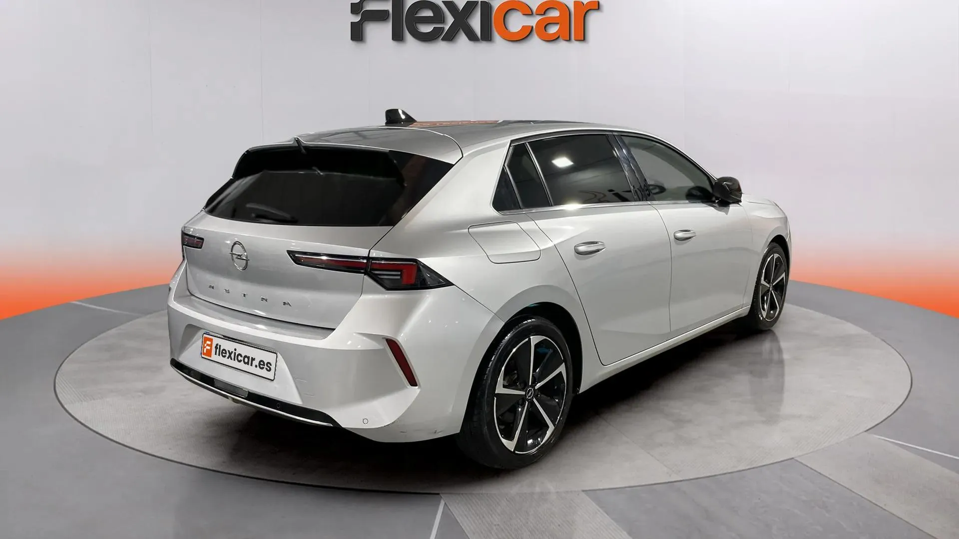 Opel Astra 1.2T XHT Edition - foto 7
