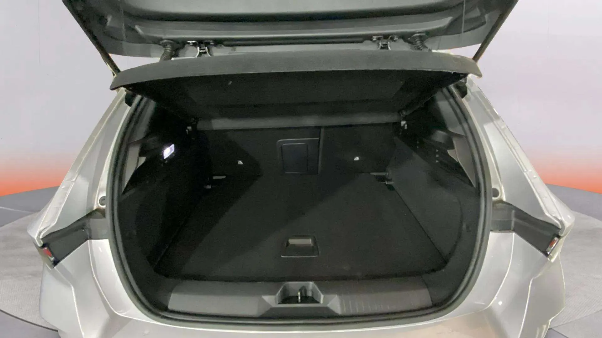 Opel Astra 1.2T XHT Edition - foto 19