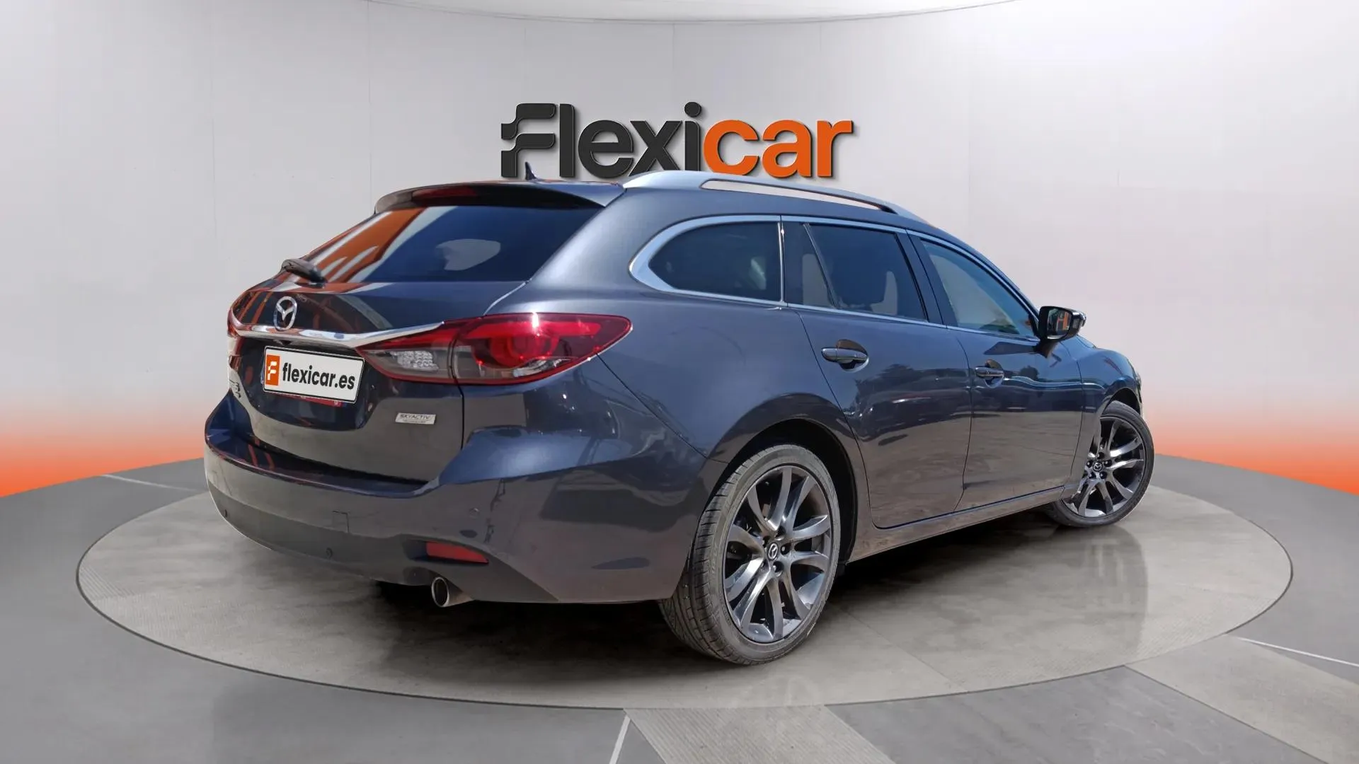Mazda Mazda6 2.2 DE Luxury WGN - foto 4