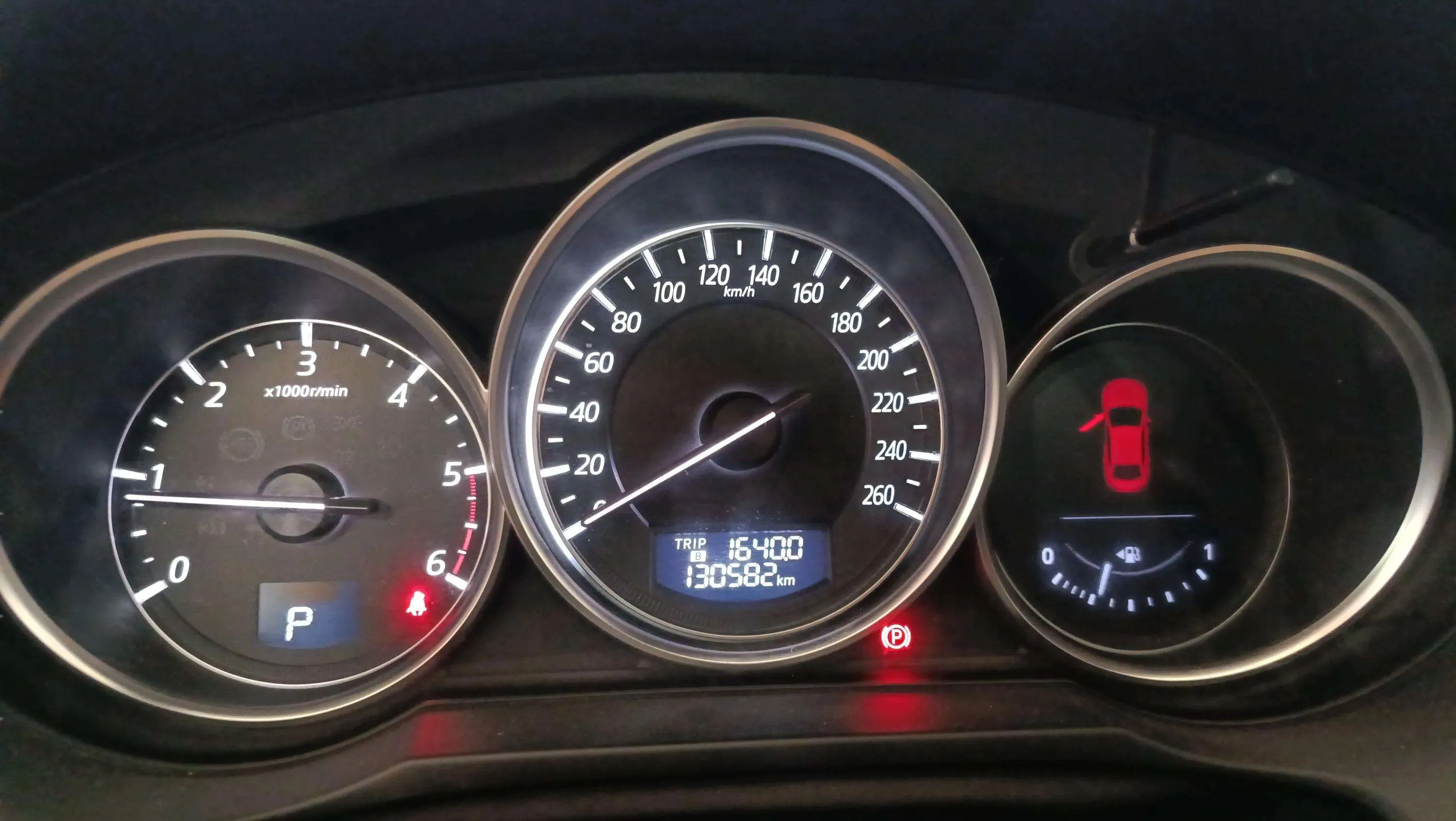 Mazda Mazda6 2.2 DE Luxury WGN - foto 15