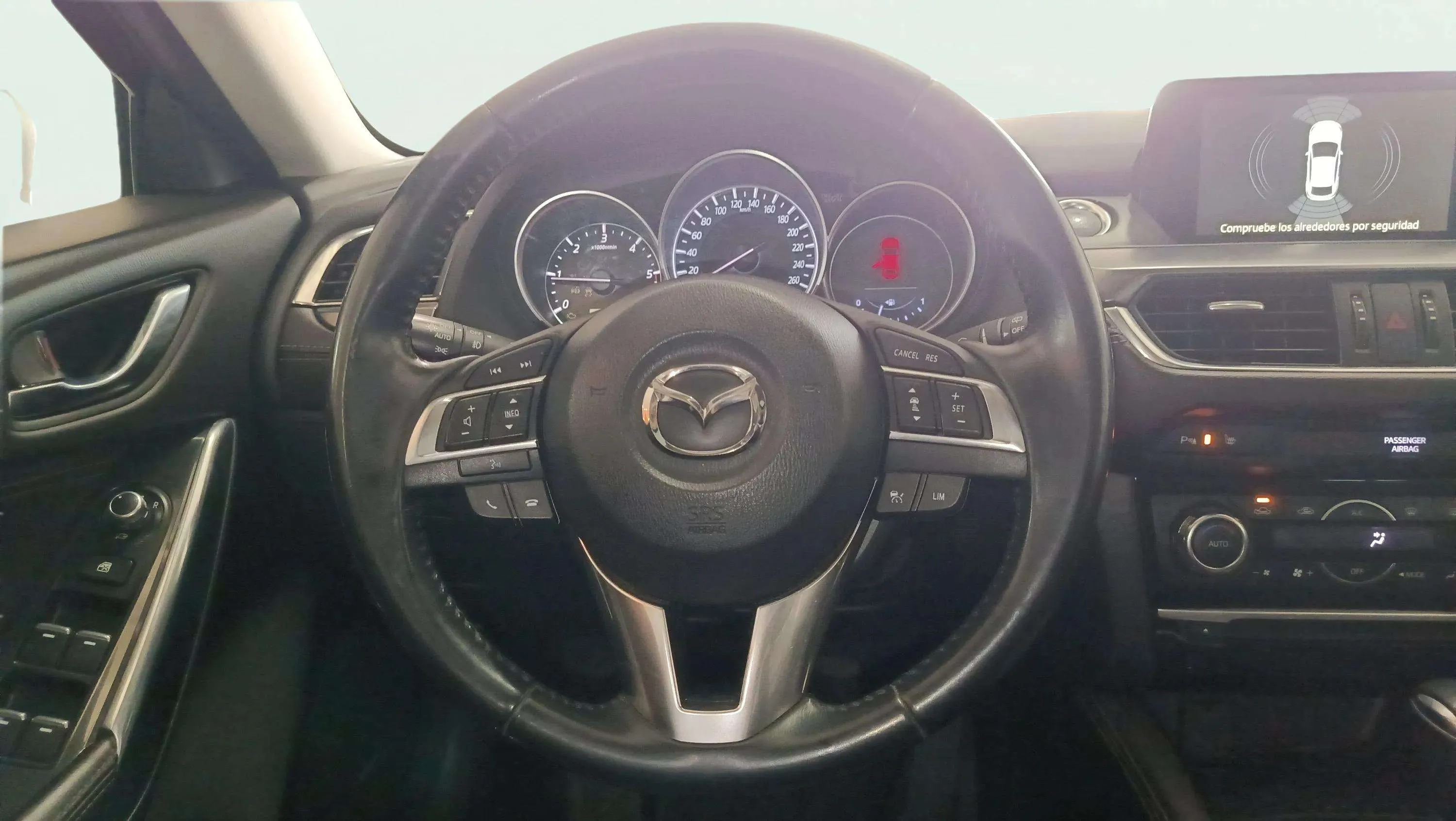 Mazda Mazda6 2.2 DE Luxury WGN - foto 14