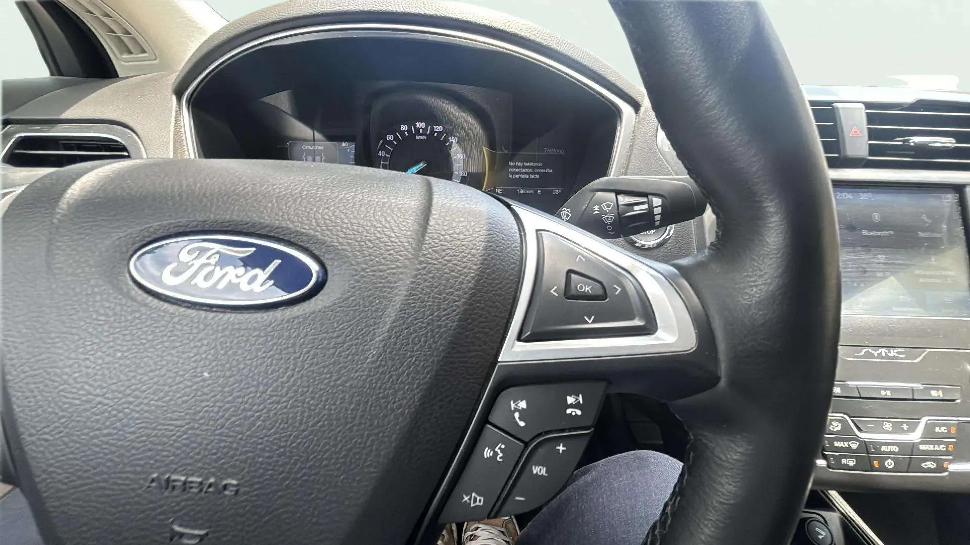 Ford Mondeo 2.0 Híbrido Trend HEV - foto 14