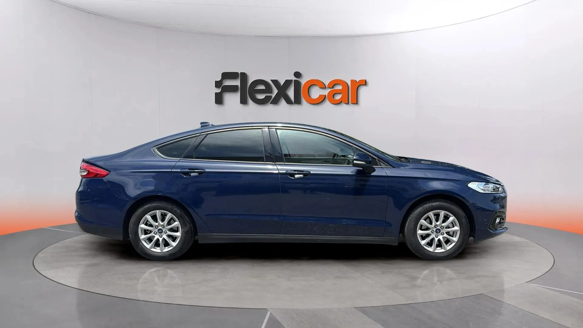 Ford Mondeo 2.0 Híbrido Trend HEV - foto 8