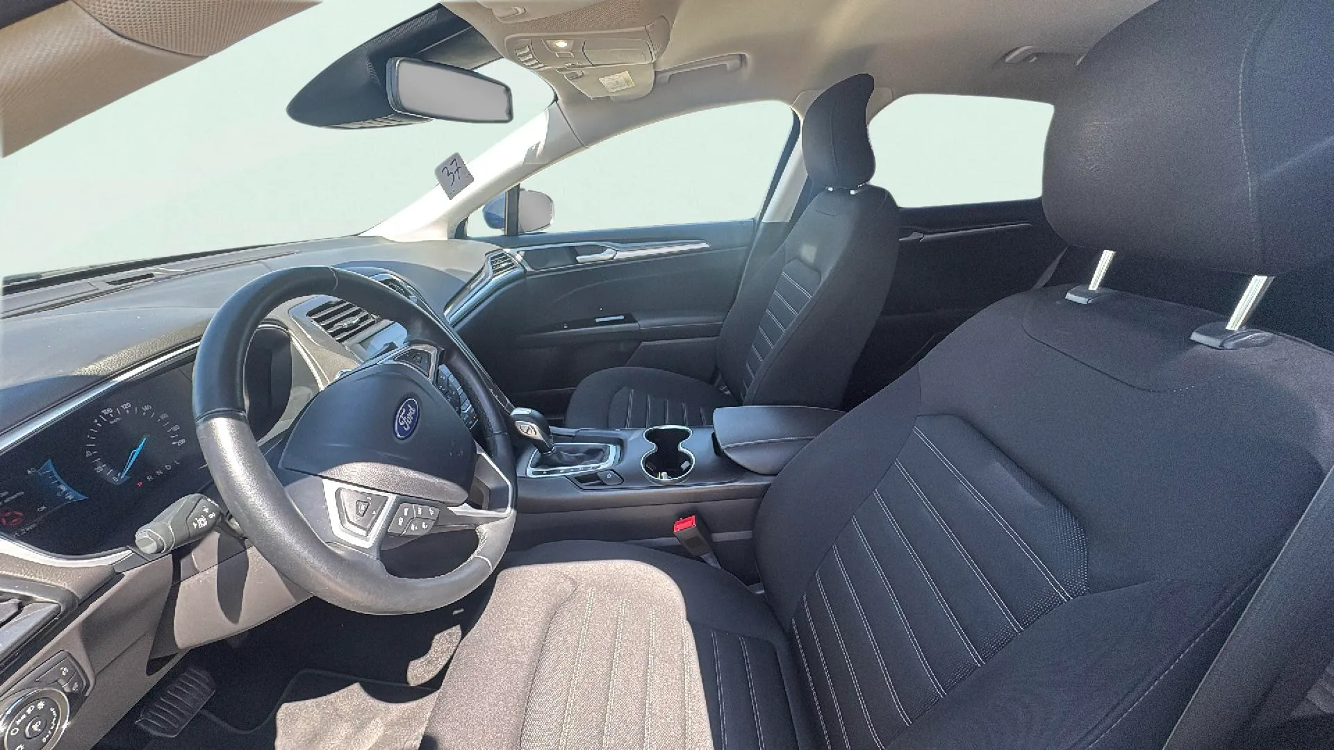 Ford Mondeo 2.0 Híbrido Titanium HEV SB - foto 17