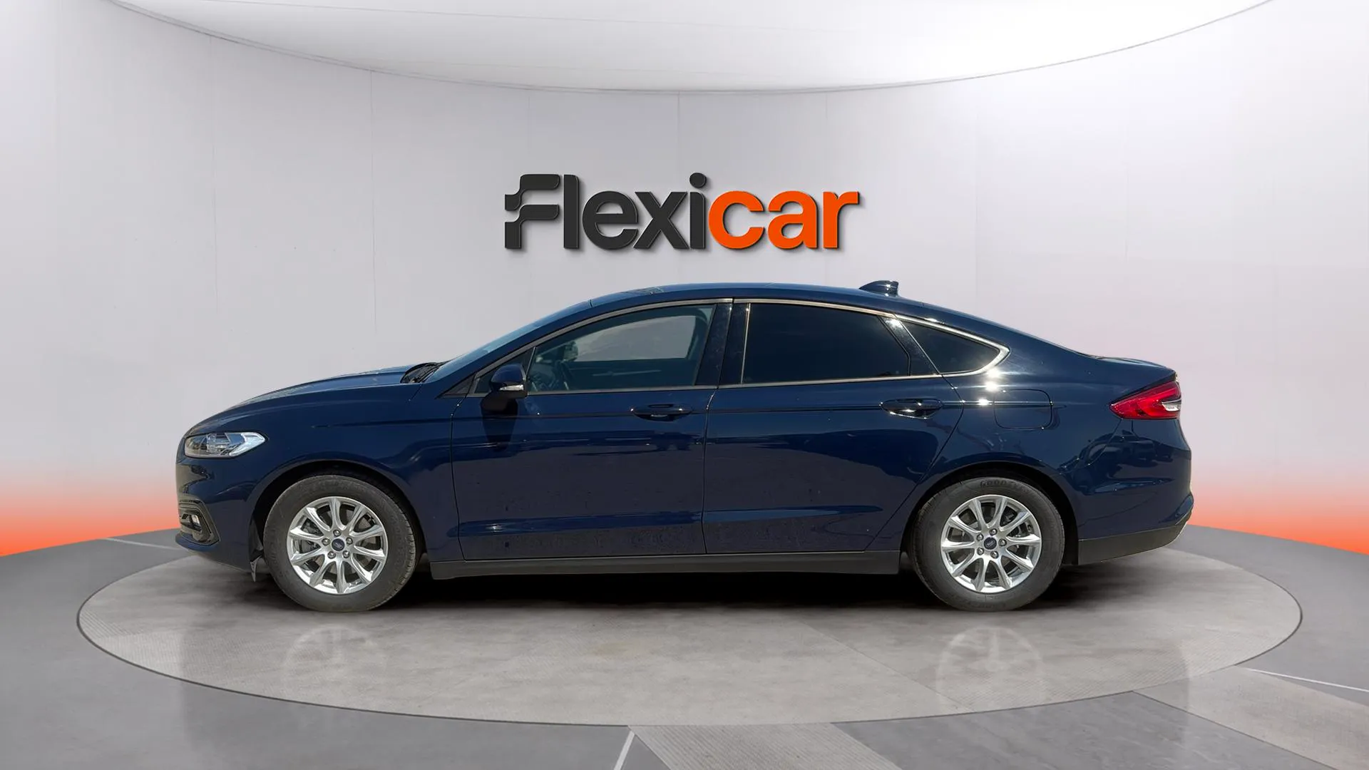 Ford Mondeo 2.0 Híbrido Titanium HEV SB - foto 4