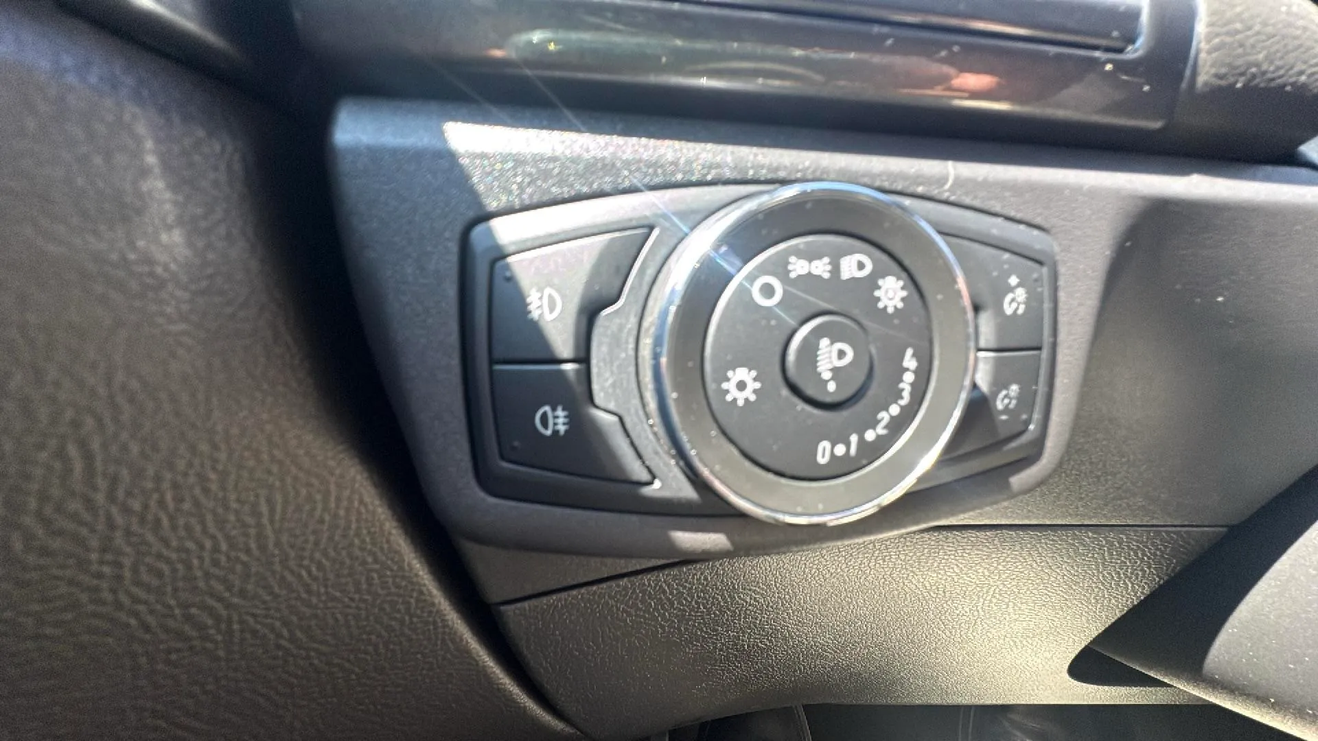 Ford Mondeo 2.0 Híbrido Titanium HEV SB - foto 22