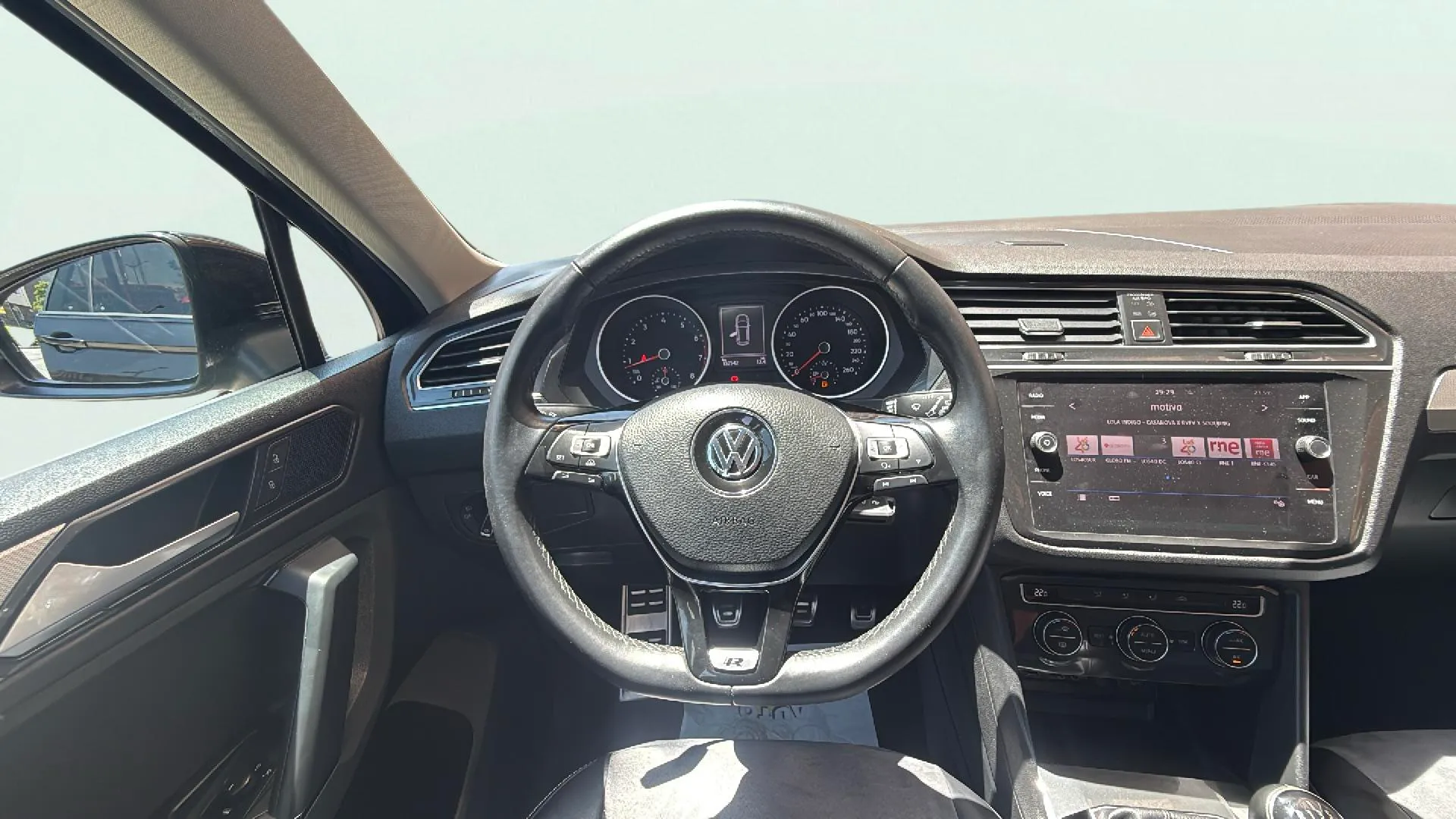 Volkswagen Tiguan Edition 1.4 TSI - foto 12
