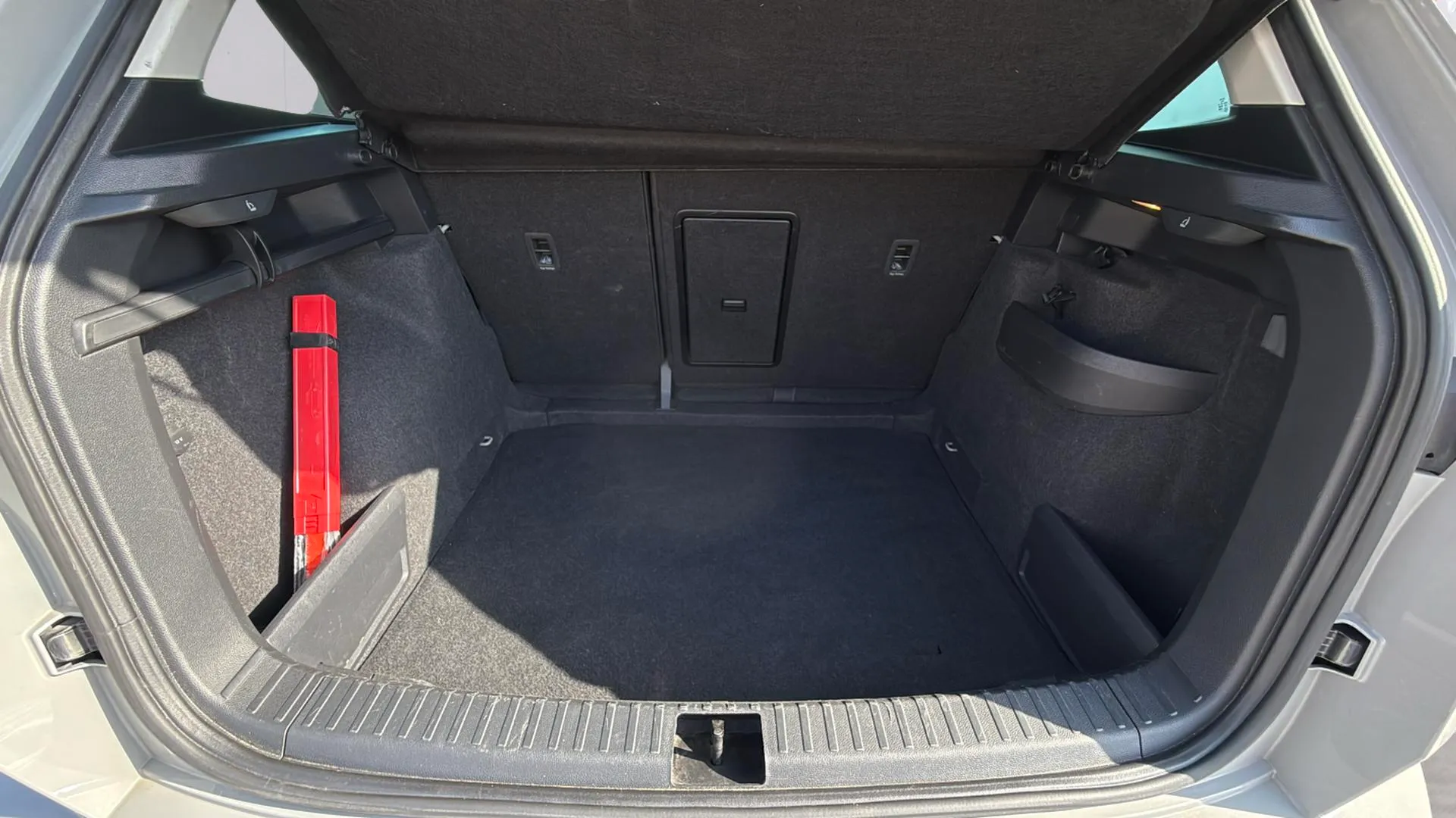 Škoda Karoq 2.0 TDI Selection - foto 18