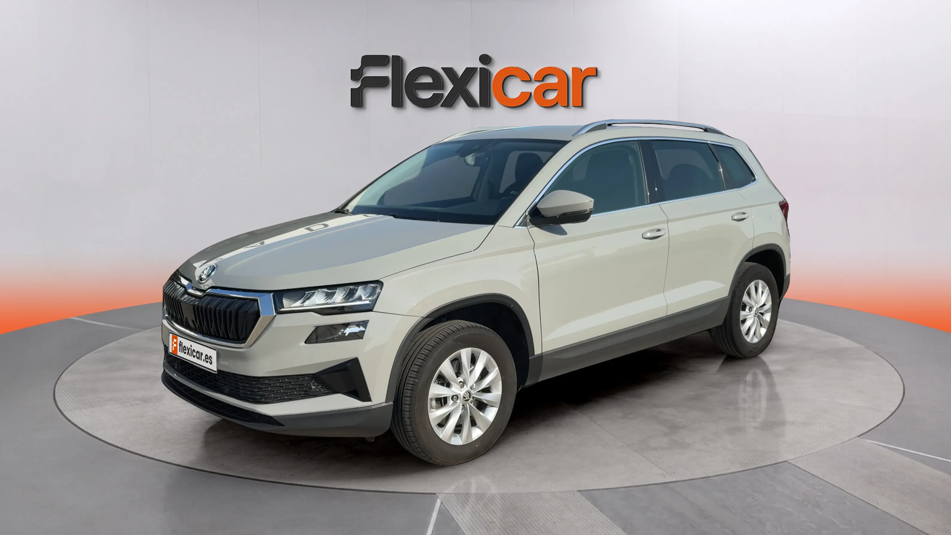 Škoda Karoq 2.0 TDI Selection - foto 3