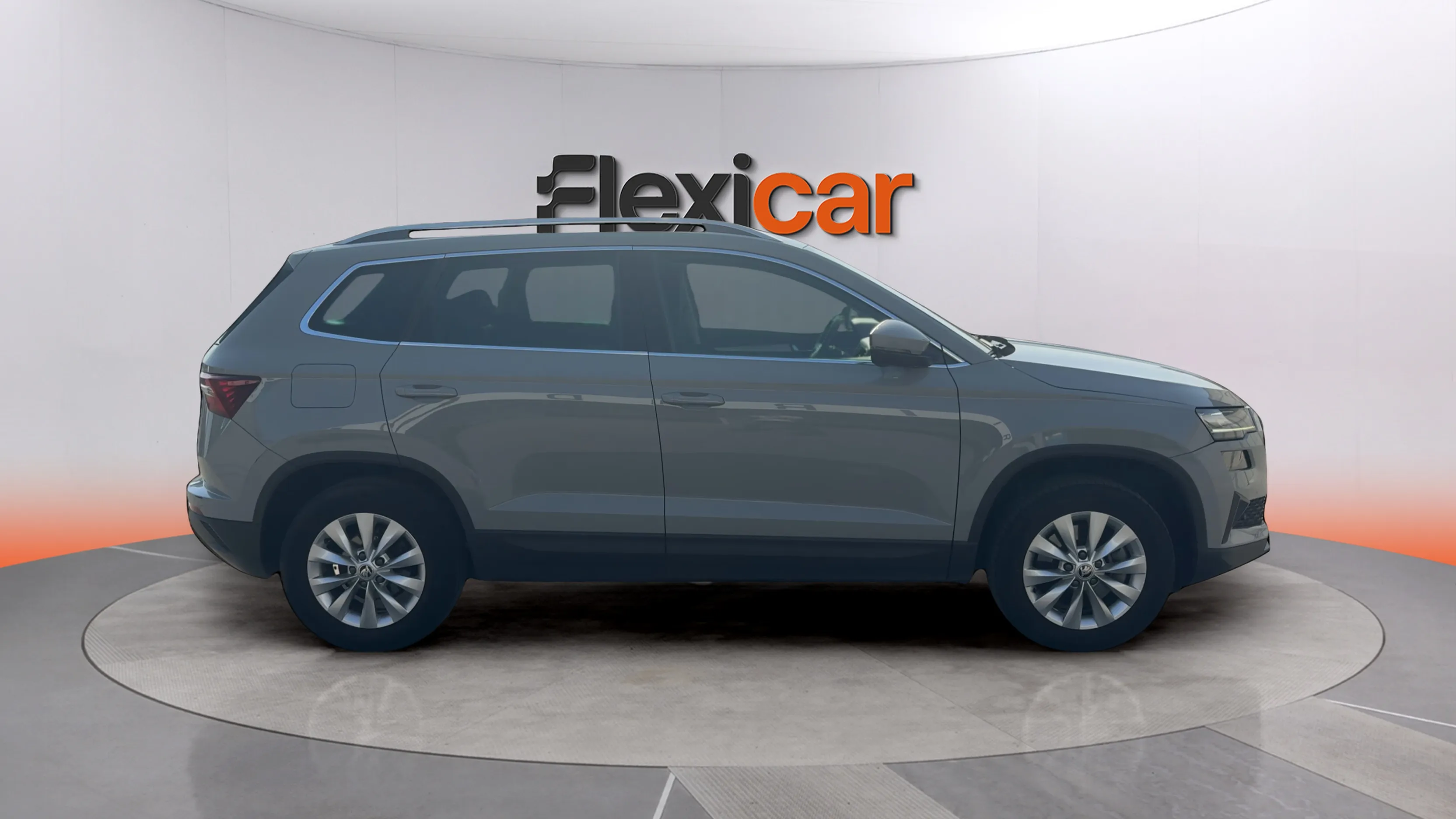 Škoda Karoq 2.0 TDI Selection - foto 8