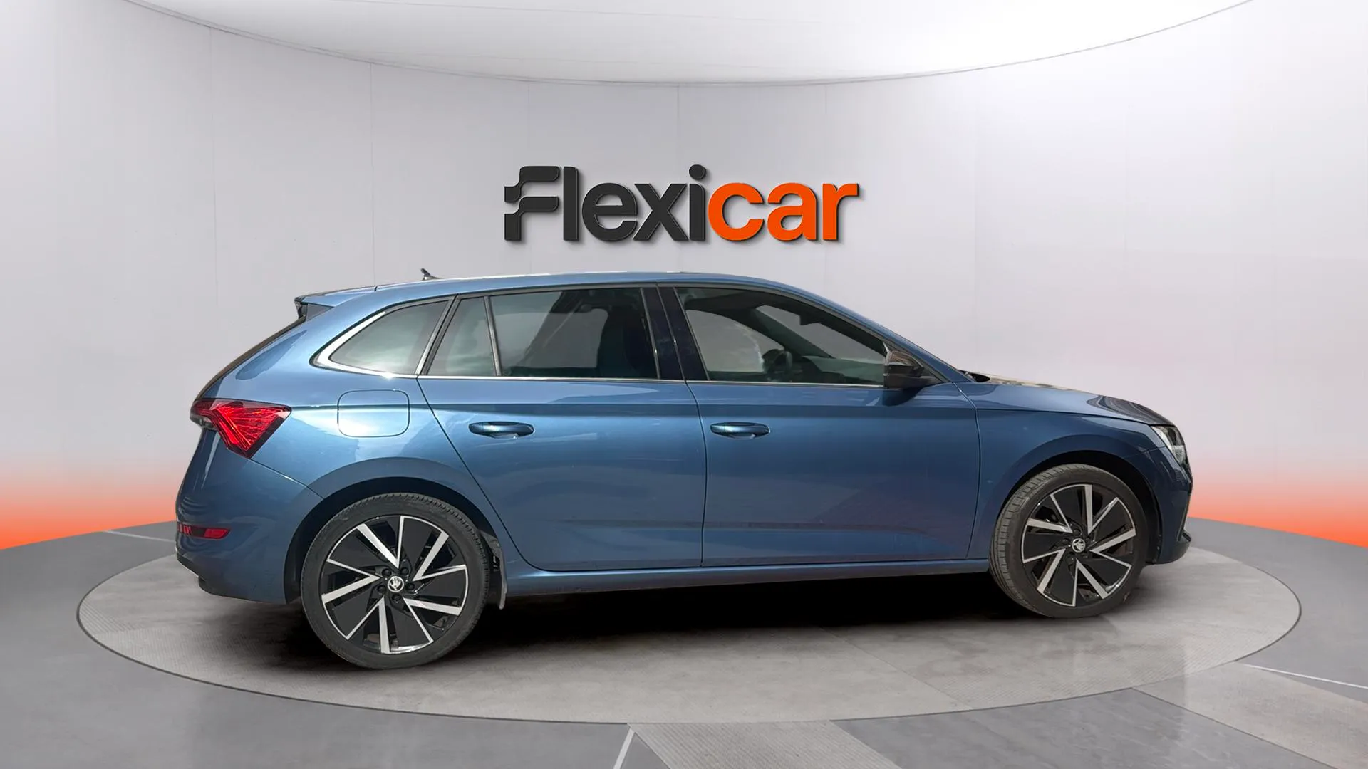 Škoda Scala 1.0 TSI Sport Plus - foto 8