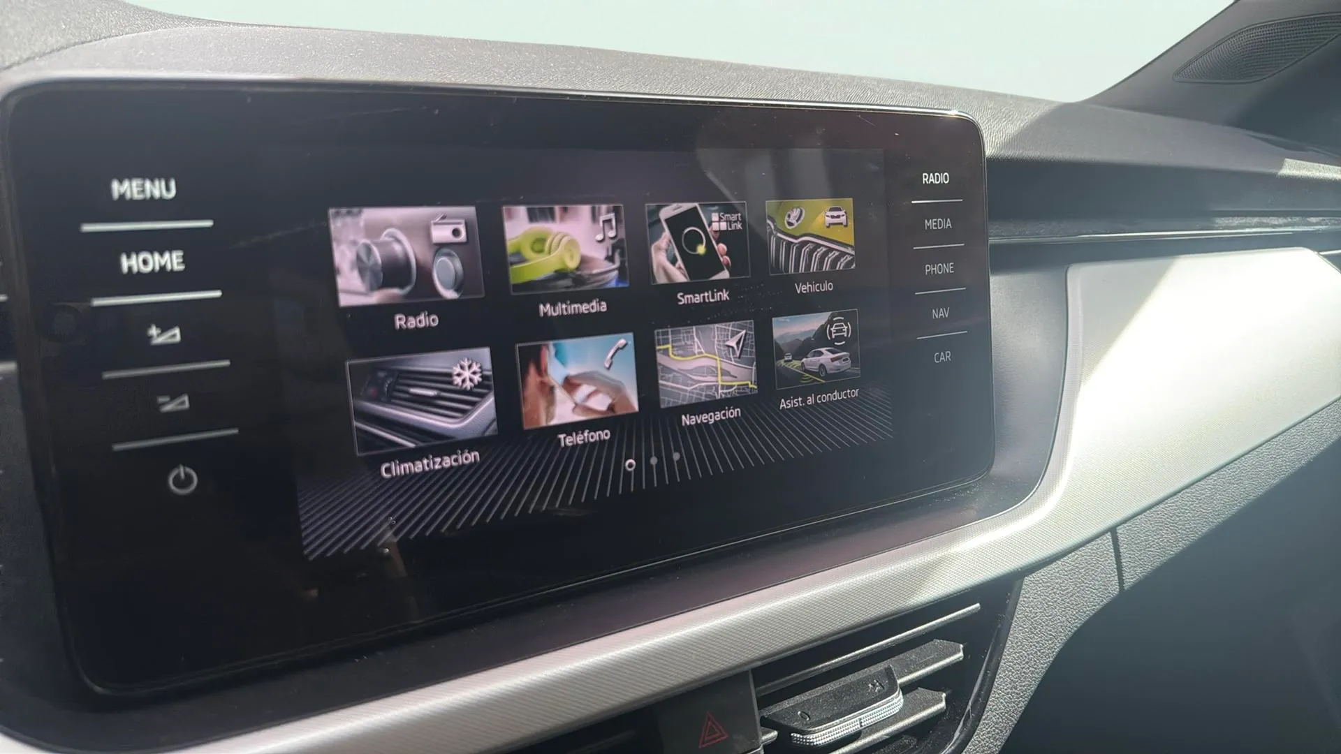 Škoda Scala 1.0 TSI Sport Plus - foto 20