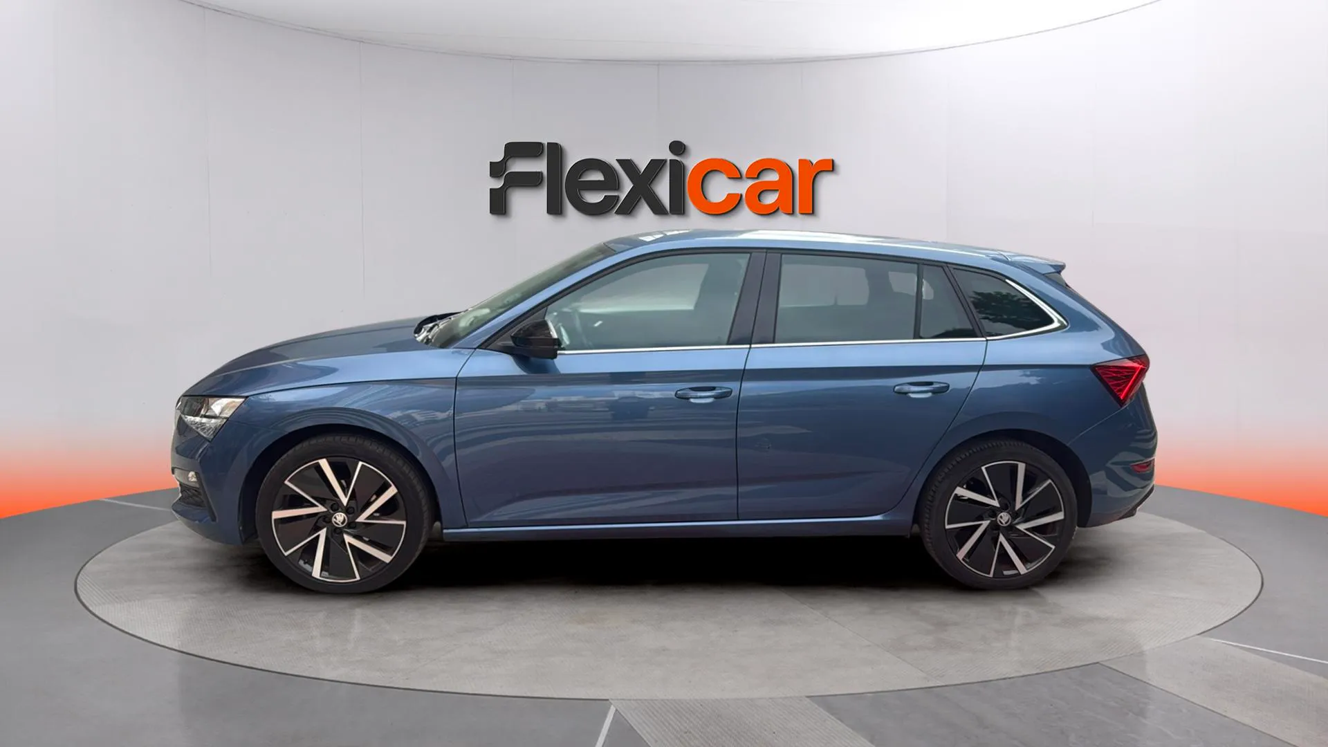 Škoda Scala 1.0 TSI Sport Plus - foto 4