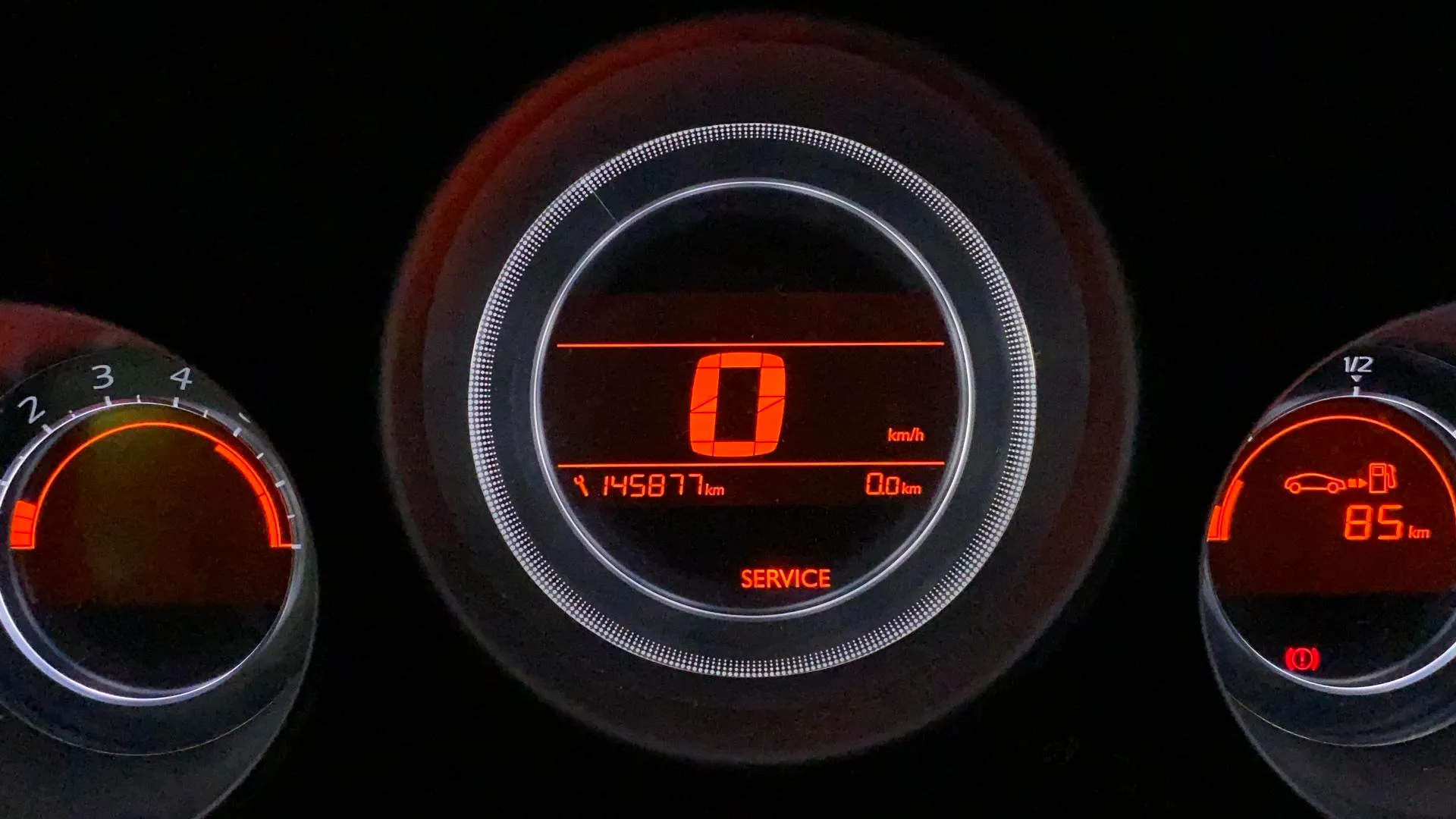 Citroën C4 BlueHDi Live - foto 9