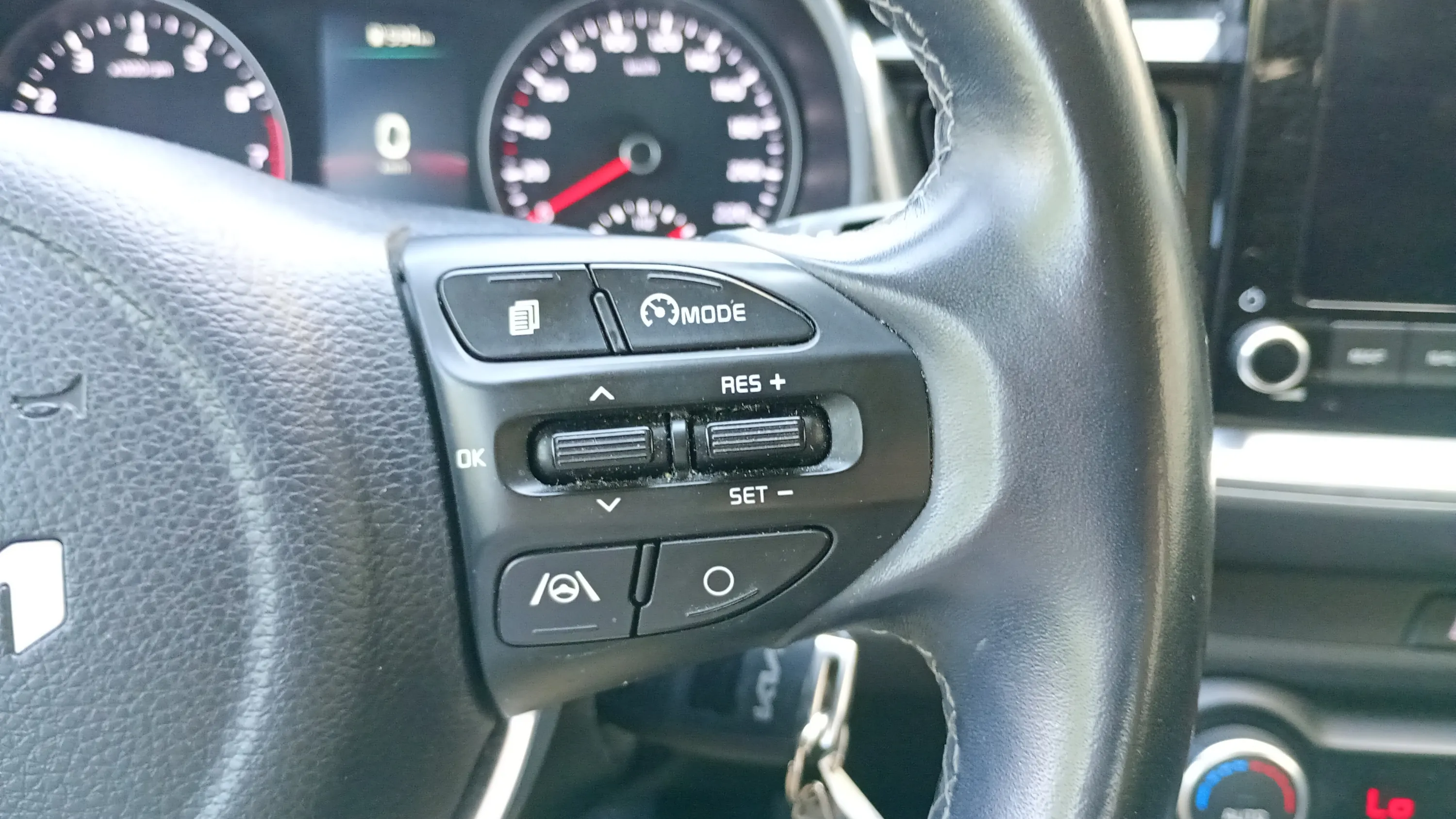 Kia Stonic 1.0 T-GDi MHEV Drive - foto 19