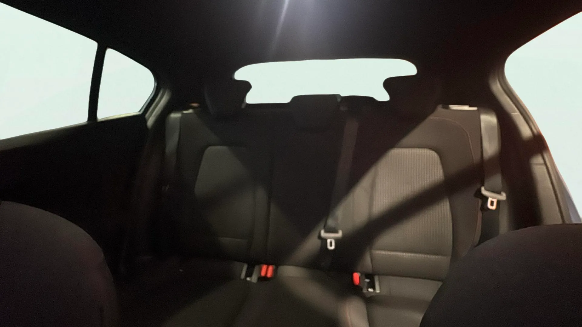 Ford Focus 1.0 EcoBoost MHEV ST-Line - foto 19