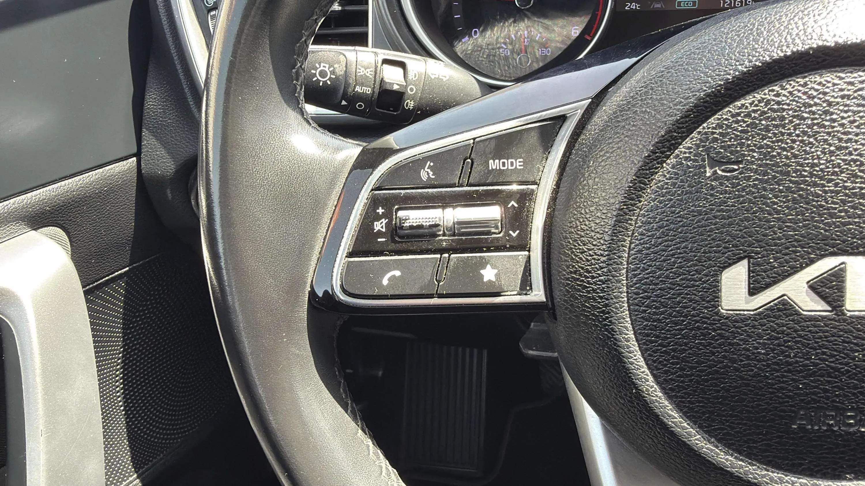 Kia Ceed 1.6 MHEV iMT Drive - foto 13