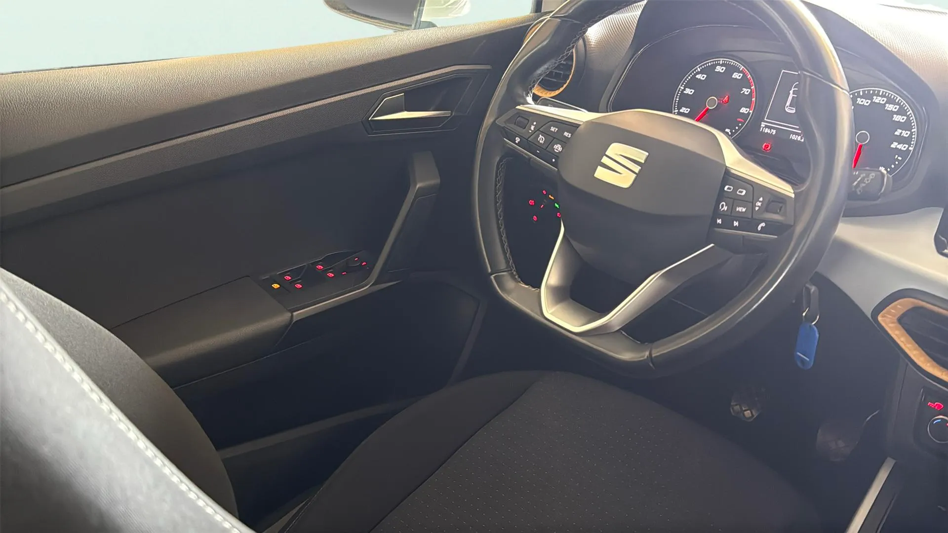 SEAT Arona 1.0 TSI Style - foto 12