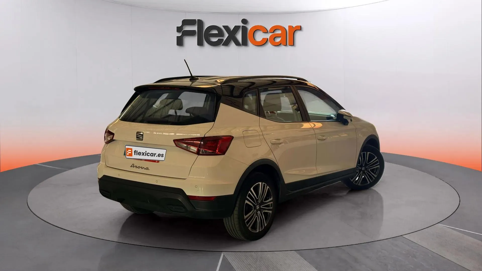 SEAT Arona 1.0 TSI Style - foto 6