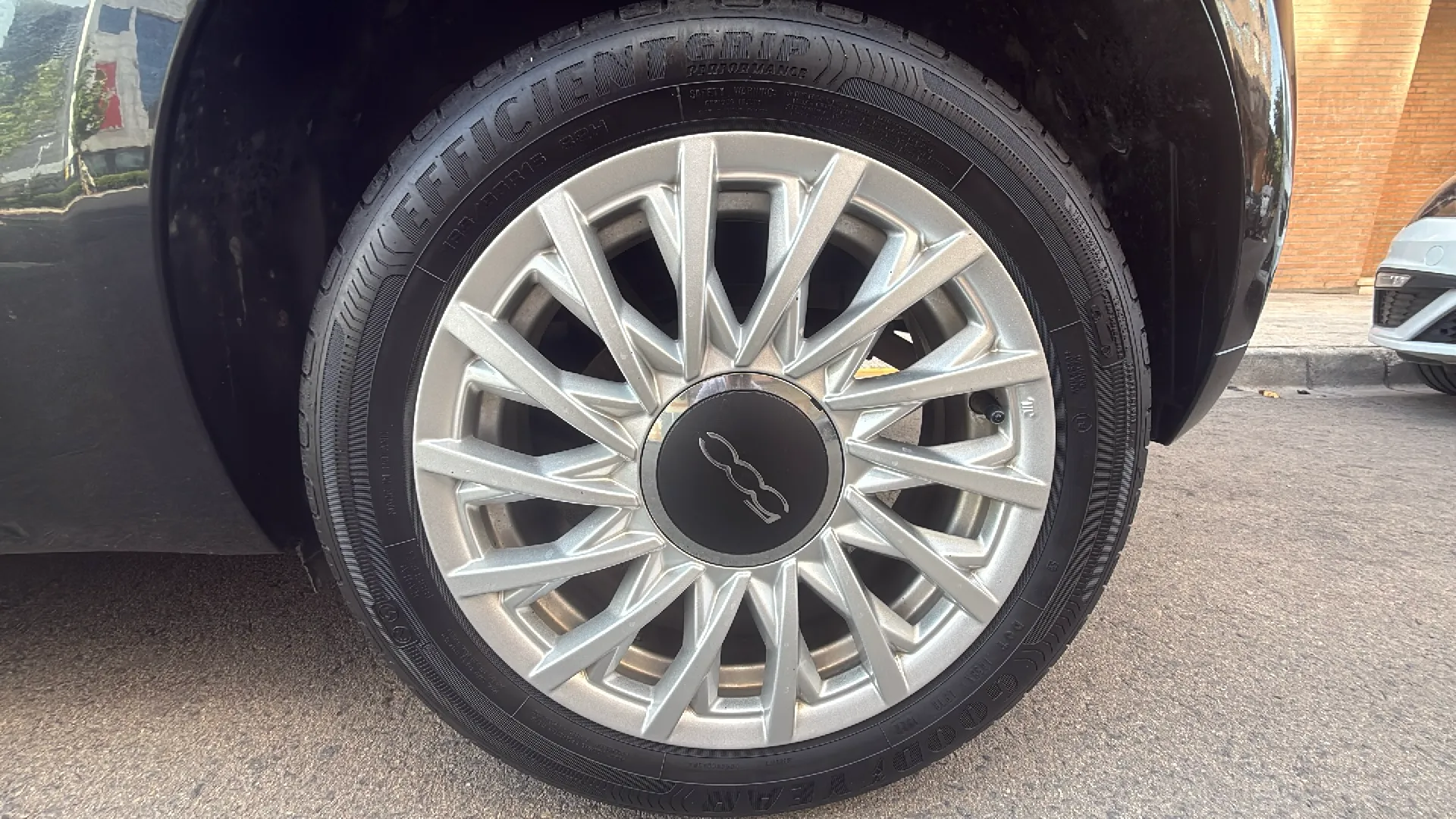 Fiat 500 Dolcevita 1.0 Hybrid - foto 10