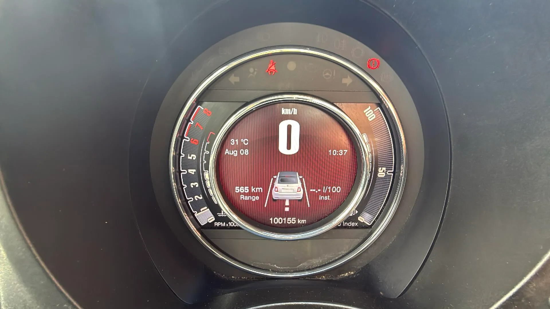 Fiat 500 Club 1.0 Hybrid - foto 12