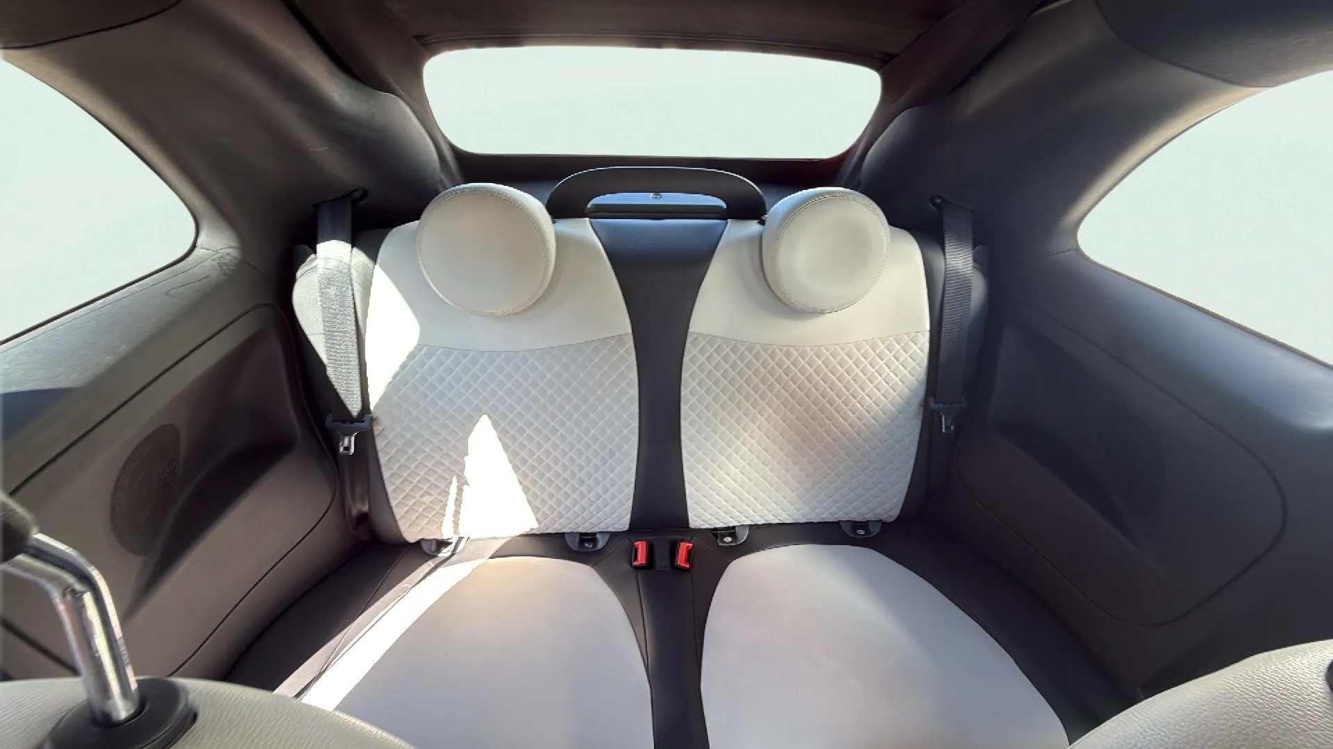Fiat 500 Club 1.0 Hybrid - foto 19