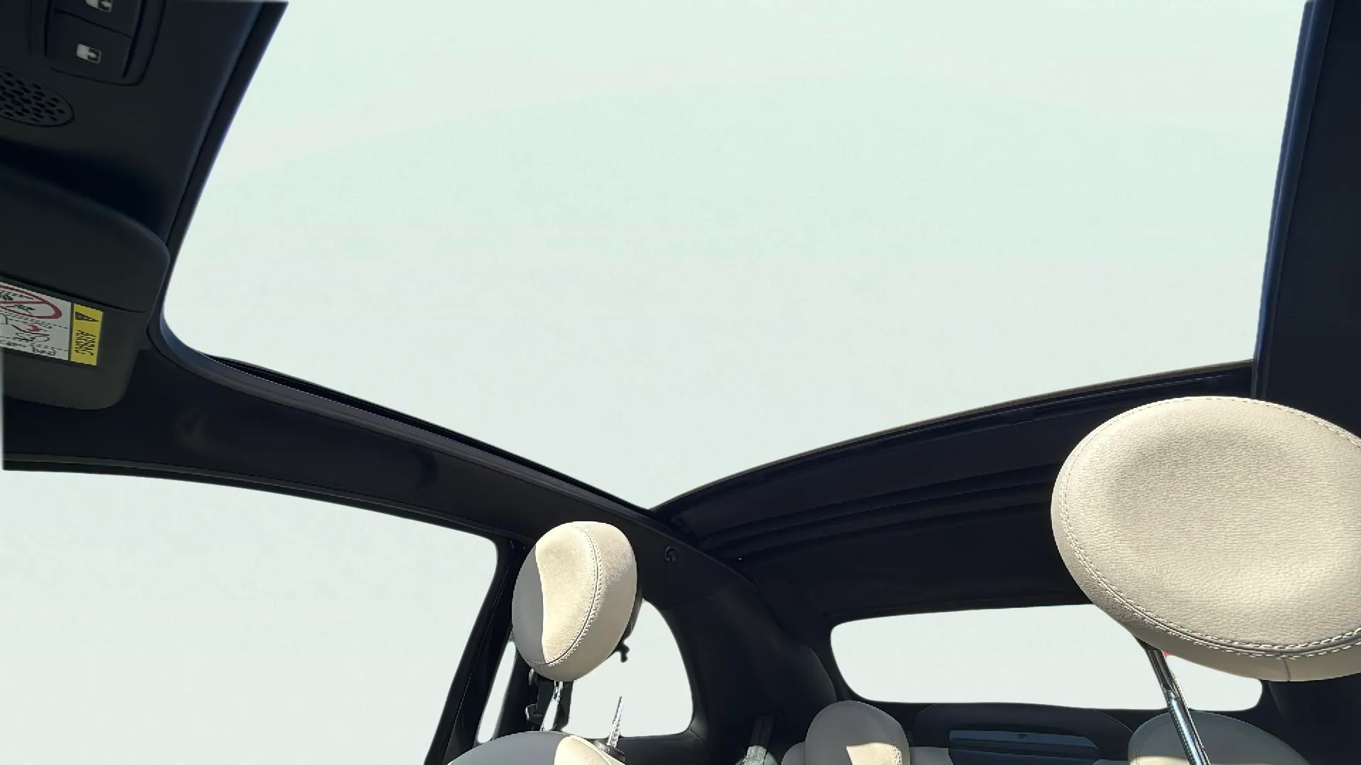 Fiat 500 Club 1.0 Hybrid - foto 20
