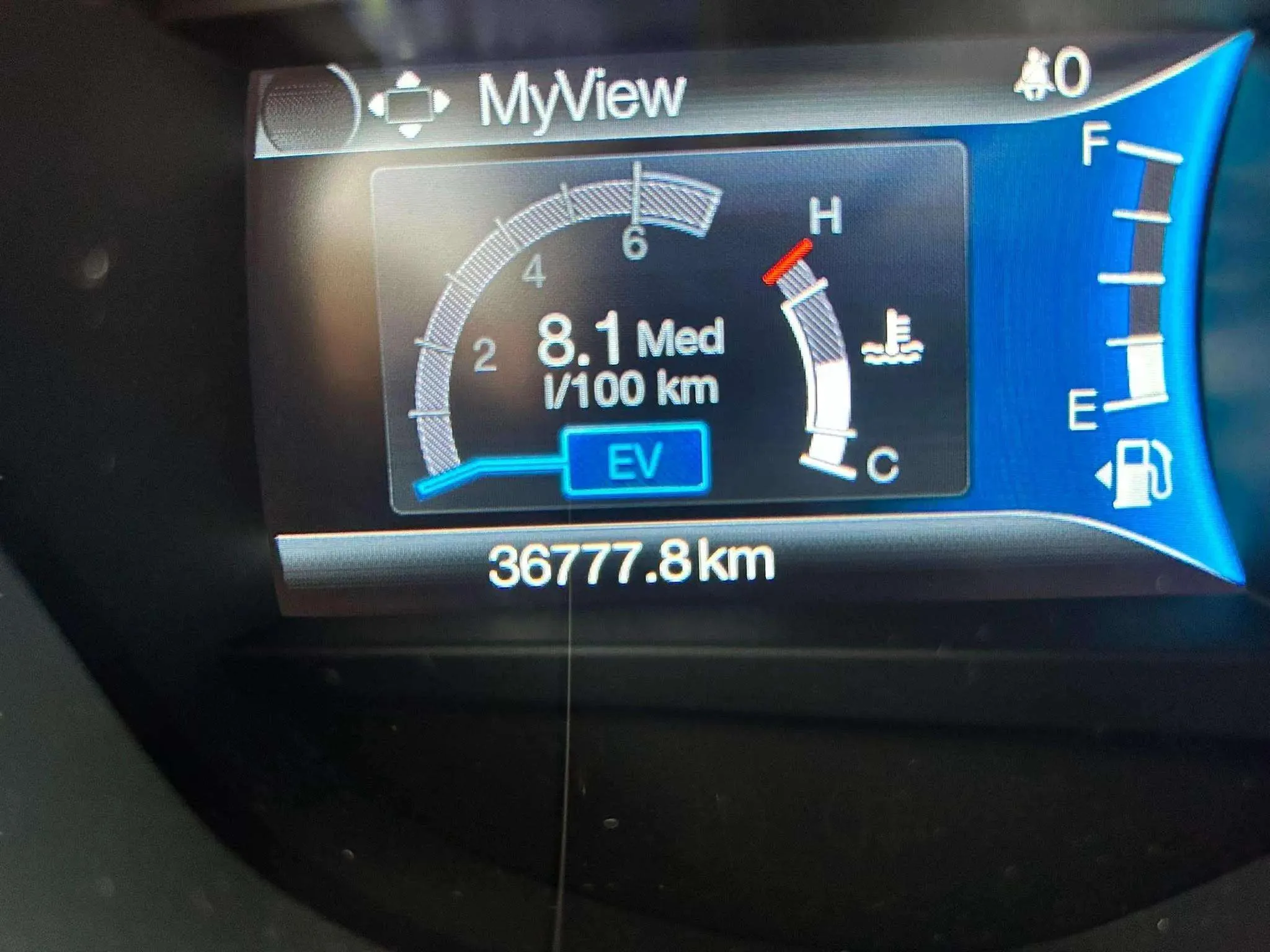 Ford Mondeo 2.0 Híbrido Trend HEV SB - foto 15