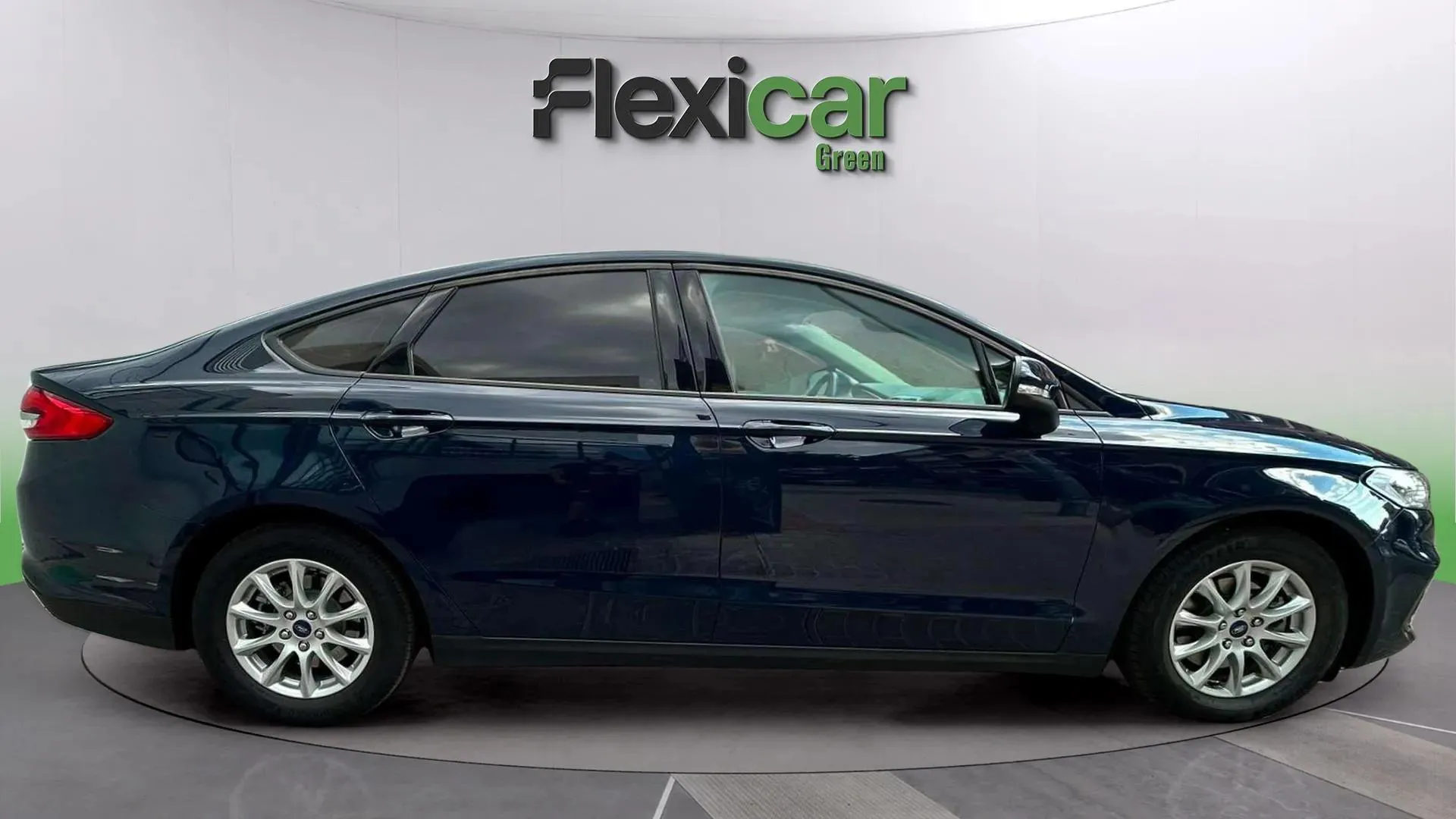 Ford Mondeo 2.0 Híbrido Trend HEV SB - foto 8