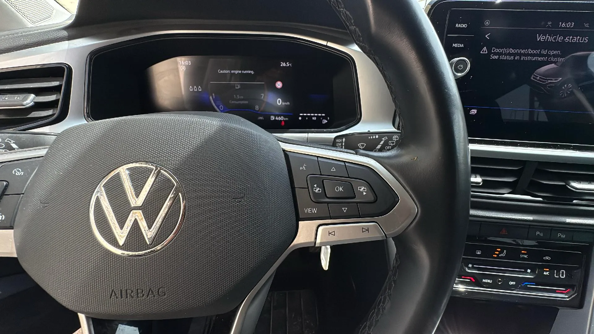 Volkswagen T-Roc Business 1.0 TSI - foto 20