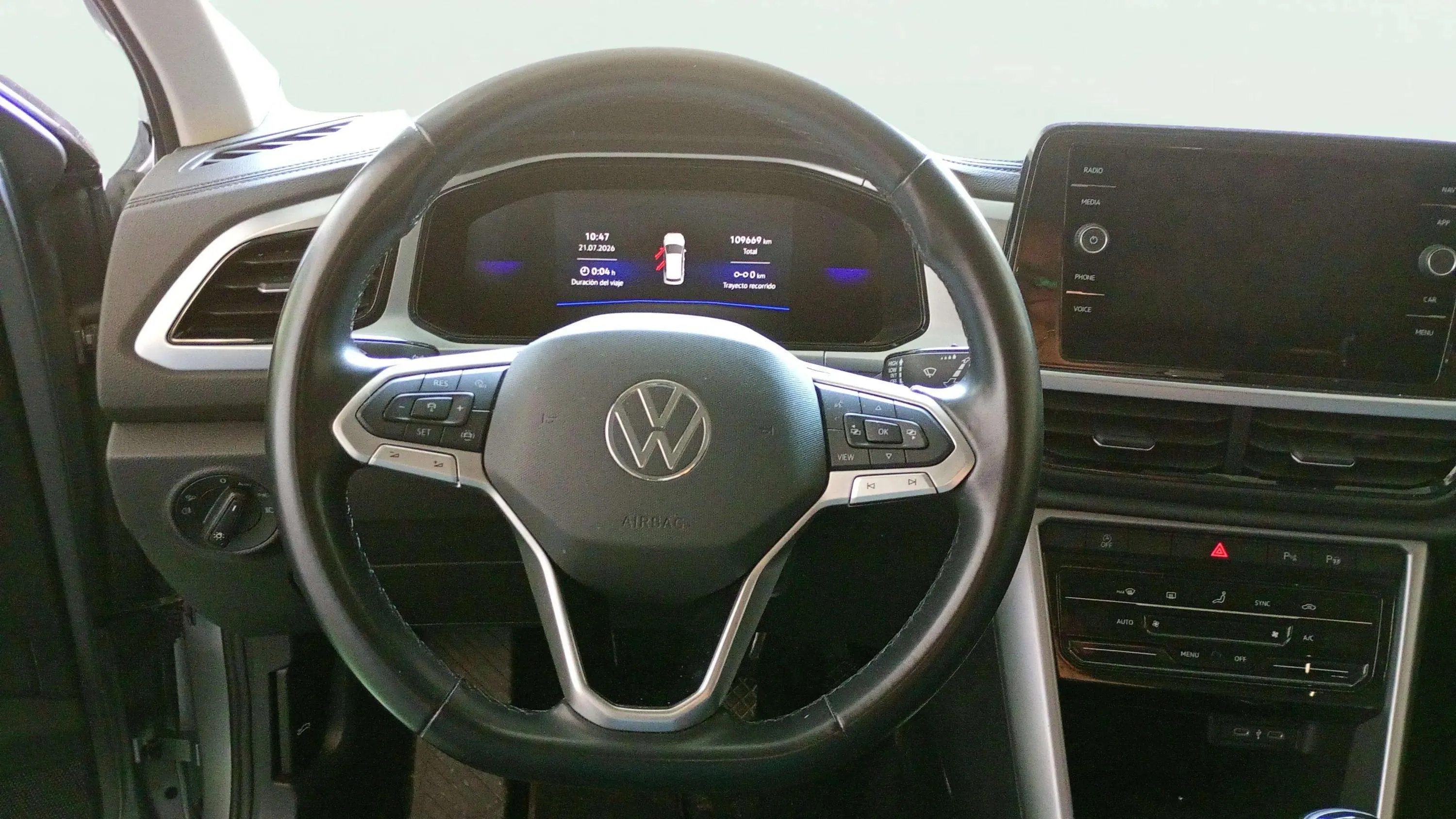 Volkswagen T-Roc "Más" 1.0 TSI - foto 8