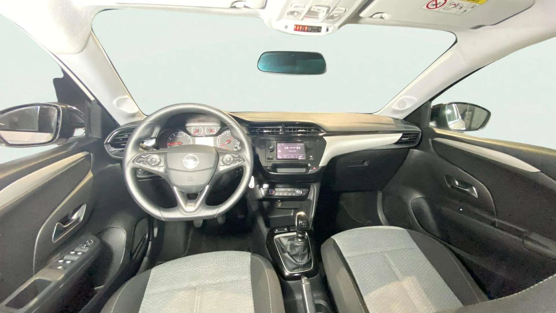 Opel Corsa 1.2T XHL - foto 9