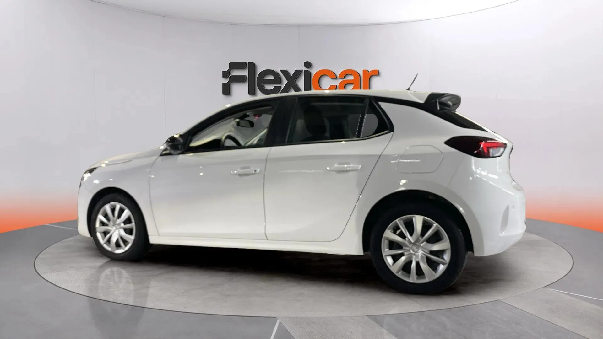 Opel Corsa 1.2T XHL - foto 4