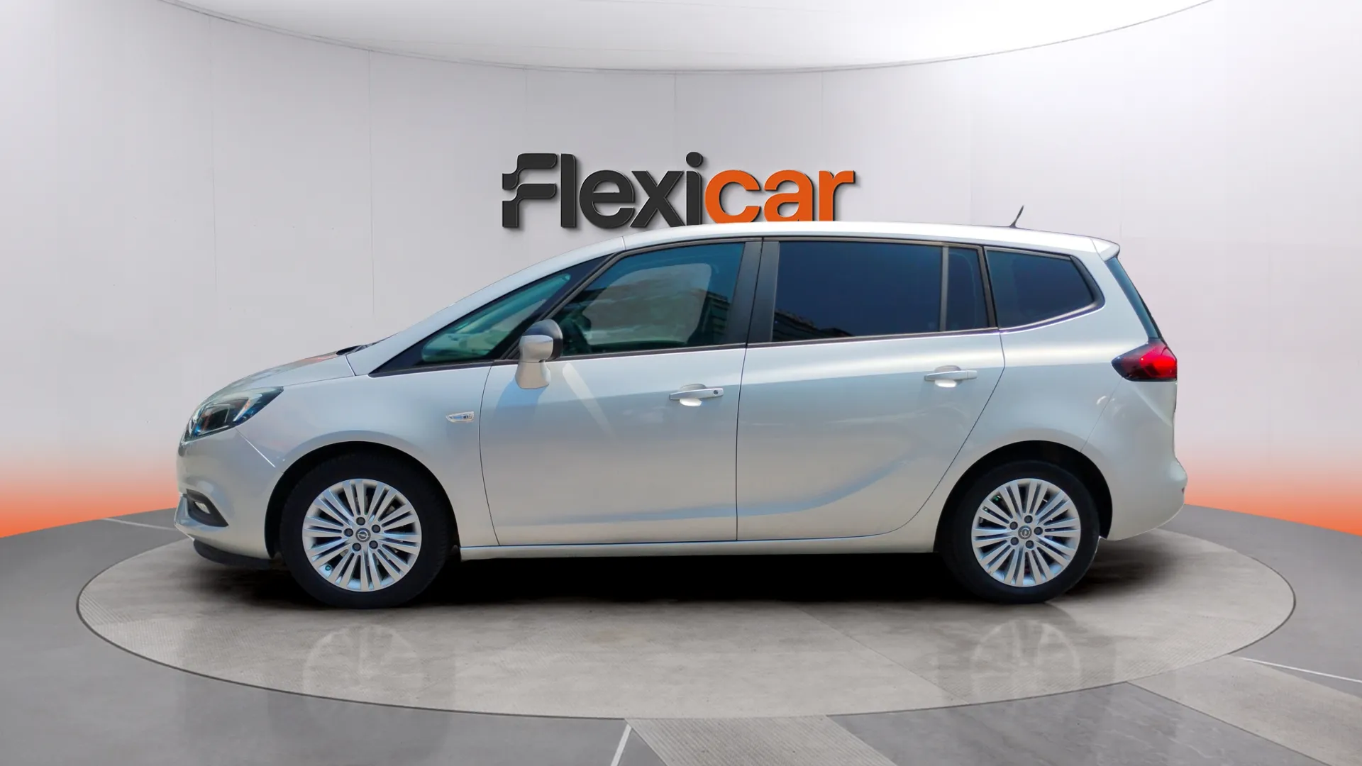 Opel Zafira 1.6 CDTi Excellence 17 - foto 7