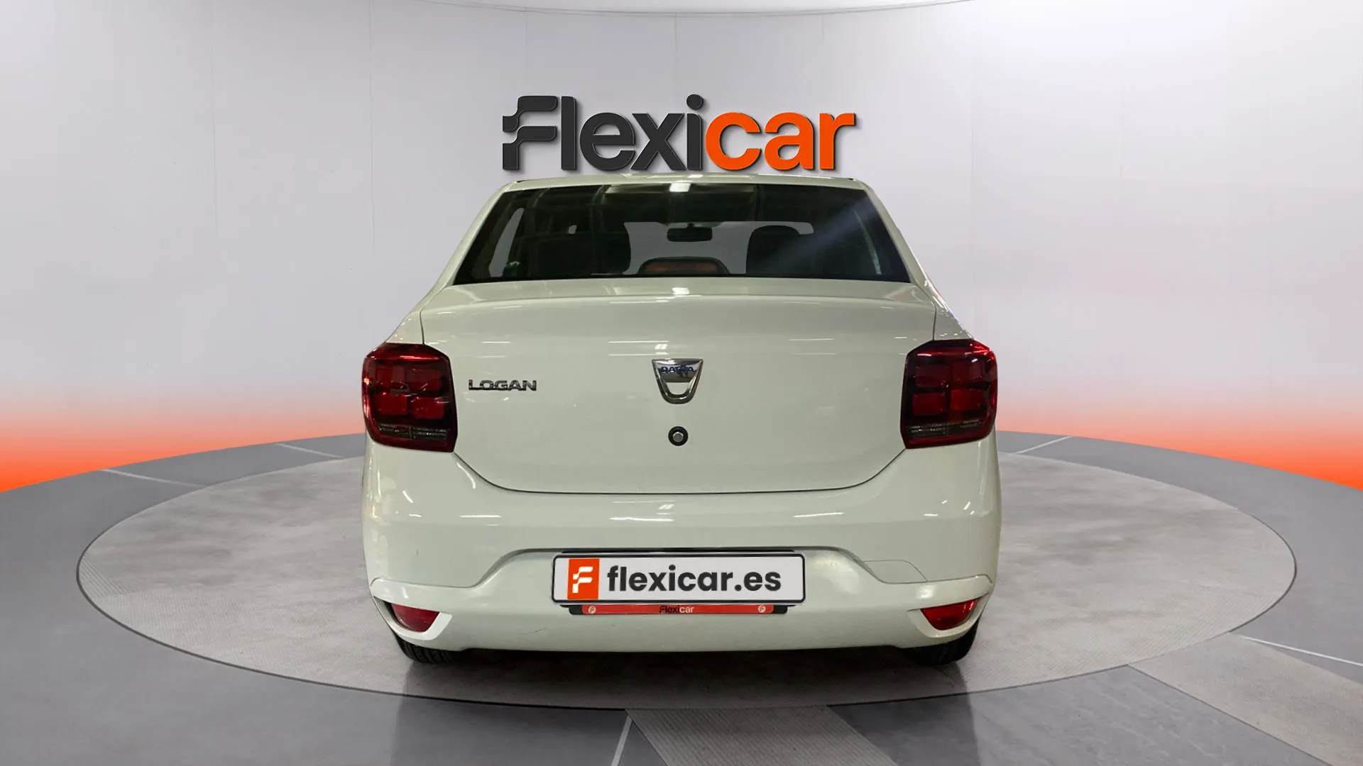 Dacia Logan Essential TCe GLP 18 - foto 8