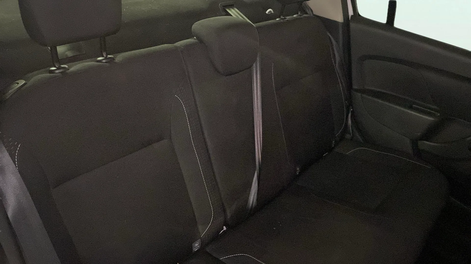 Dacia Logan Essential TCe GLP 18 - foto 22