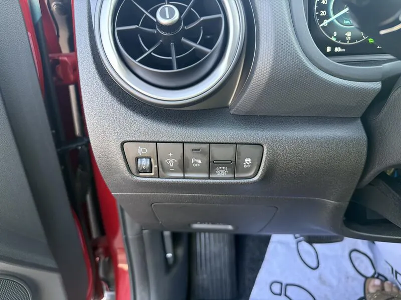 Hyundai Kona 1.6 GDI HEV Maxx - foto 34