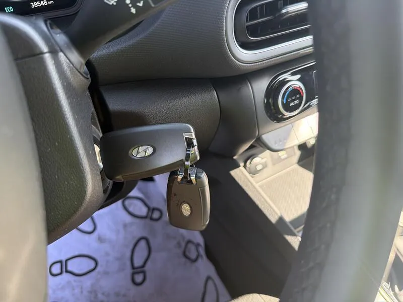 Hyundai Kona 1.6 GDI HEV Maxx - foto 37