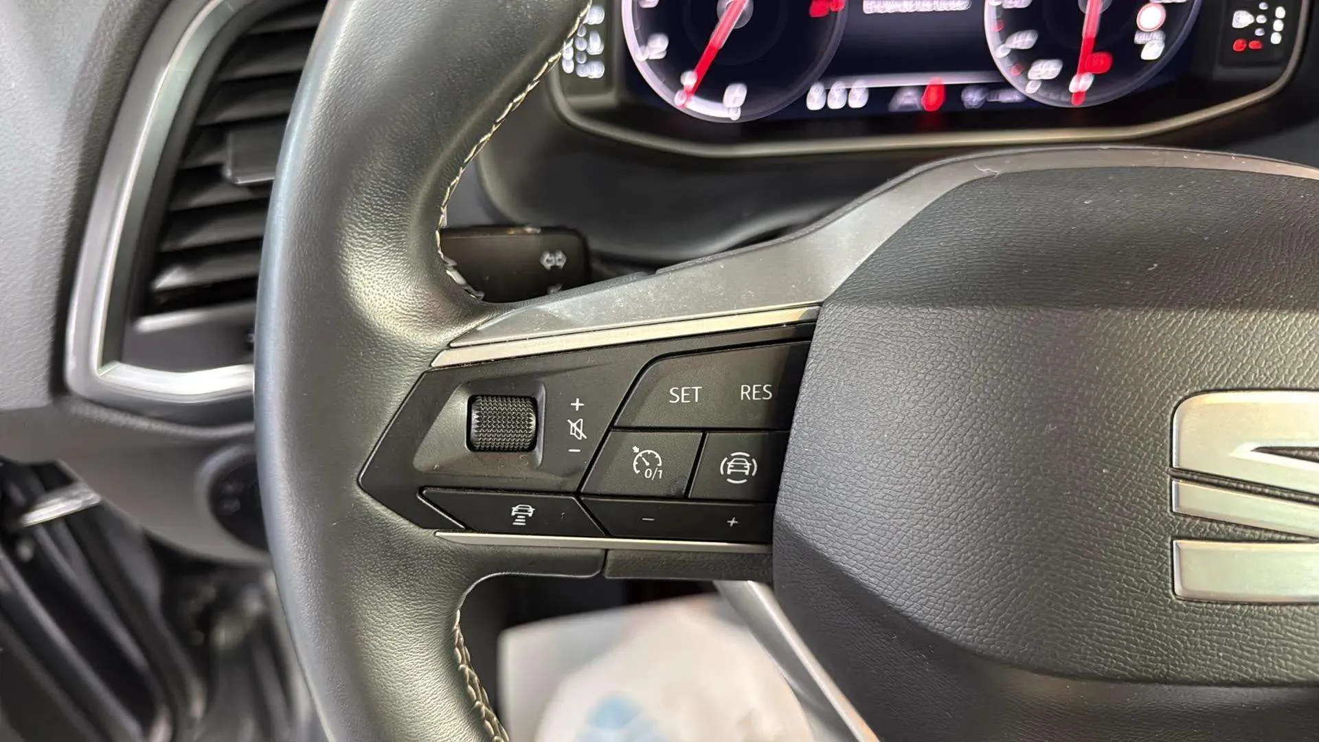SEAT Ateca 1.5 TSI FR Go - foto 20