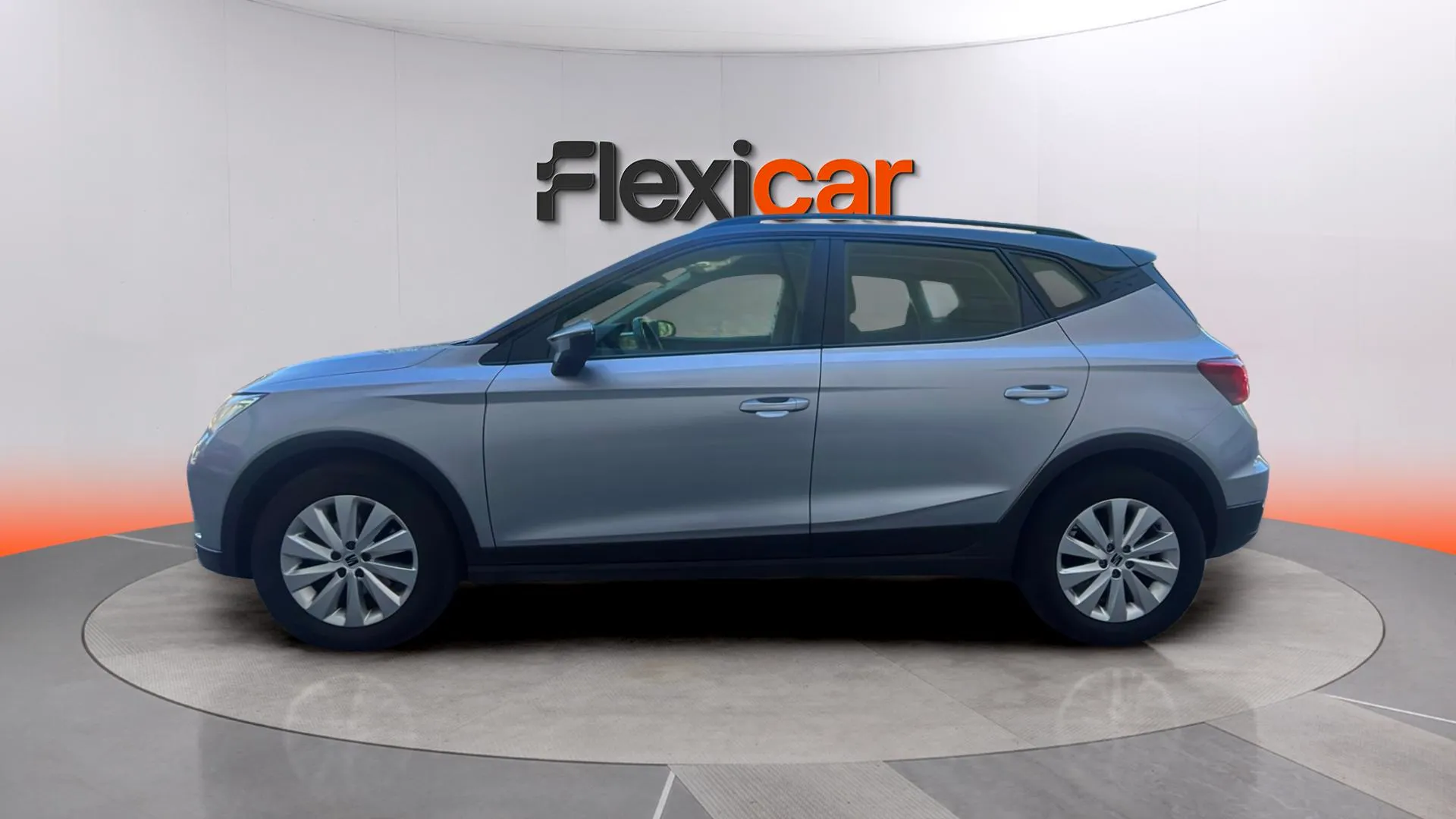 SEAT Arona 1.0 TSI DSG Style XM Editio - foto 4