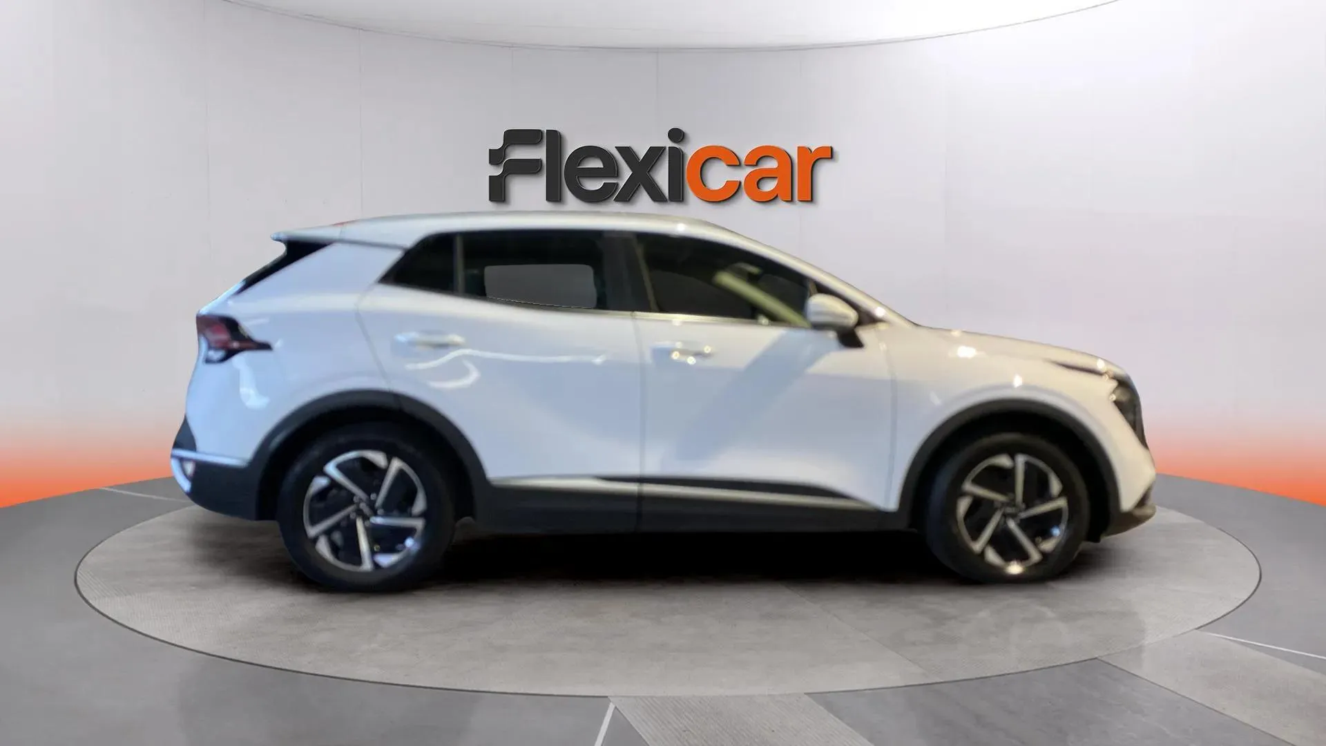 Kia Sportage 1.6 T-GDi MHEV Drive 4x2 - foto 10