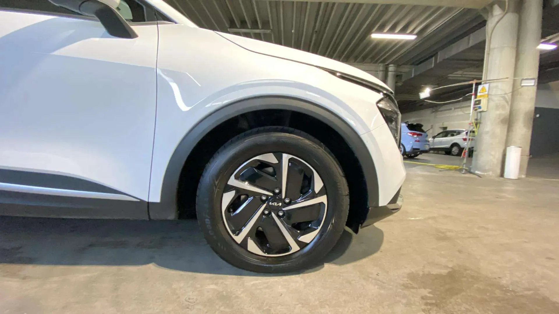 Kia Sportage 1.6 T-GDi MHEV Drive 4x2 - foto 13
