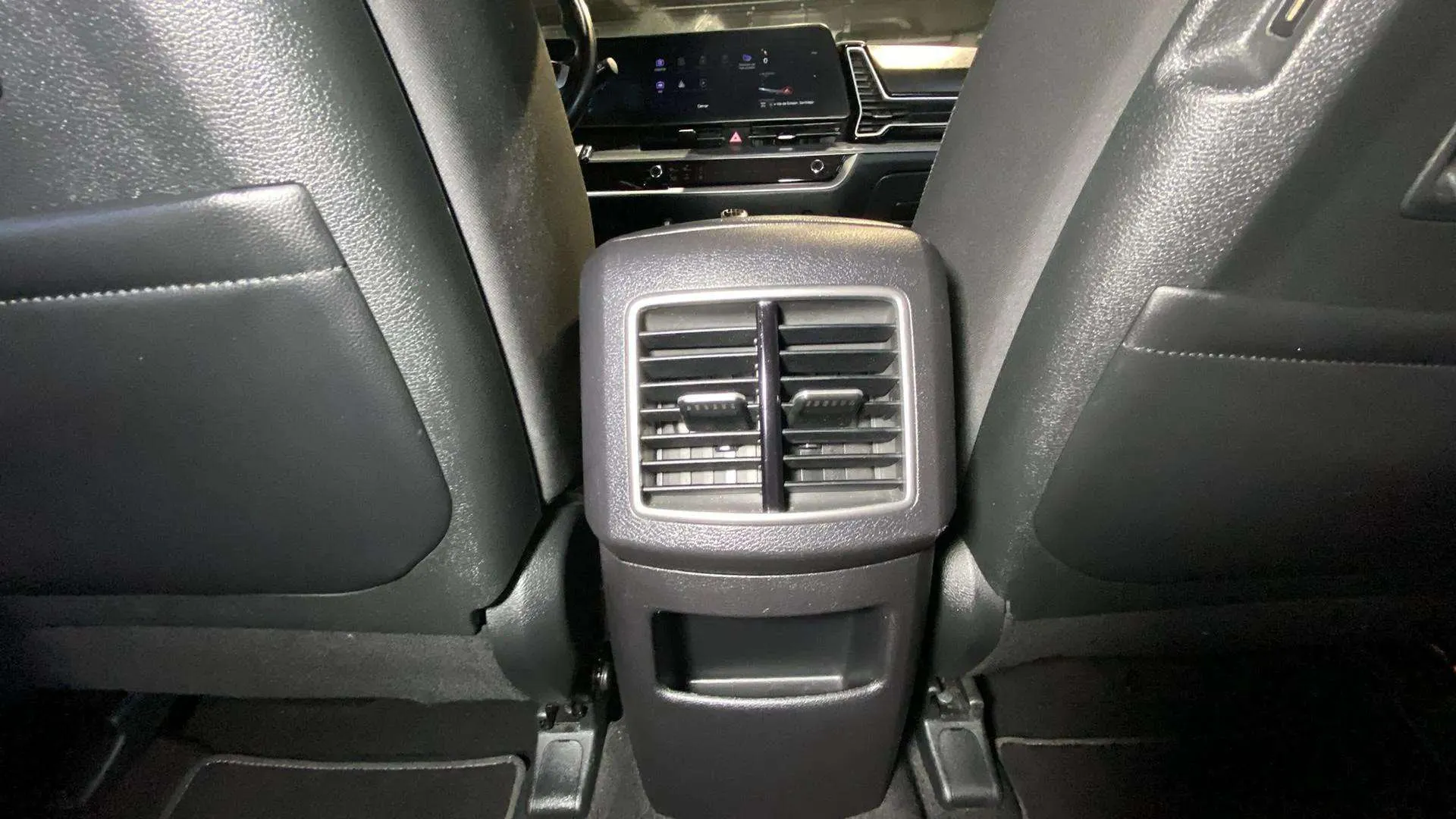 Kia Sportage 1.6 T-GDi MHEV Drive 4x2 - foto 29
